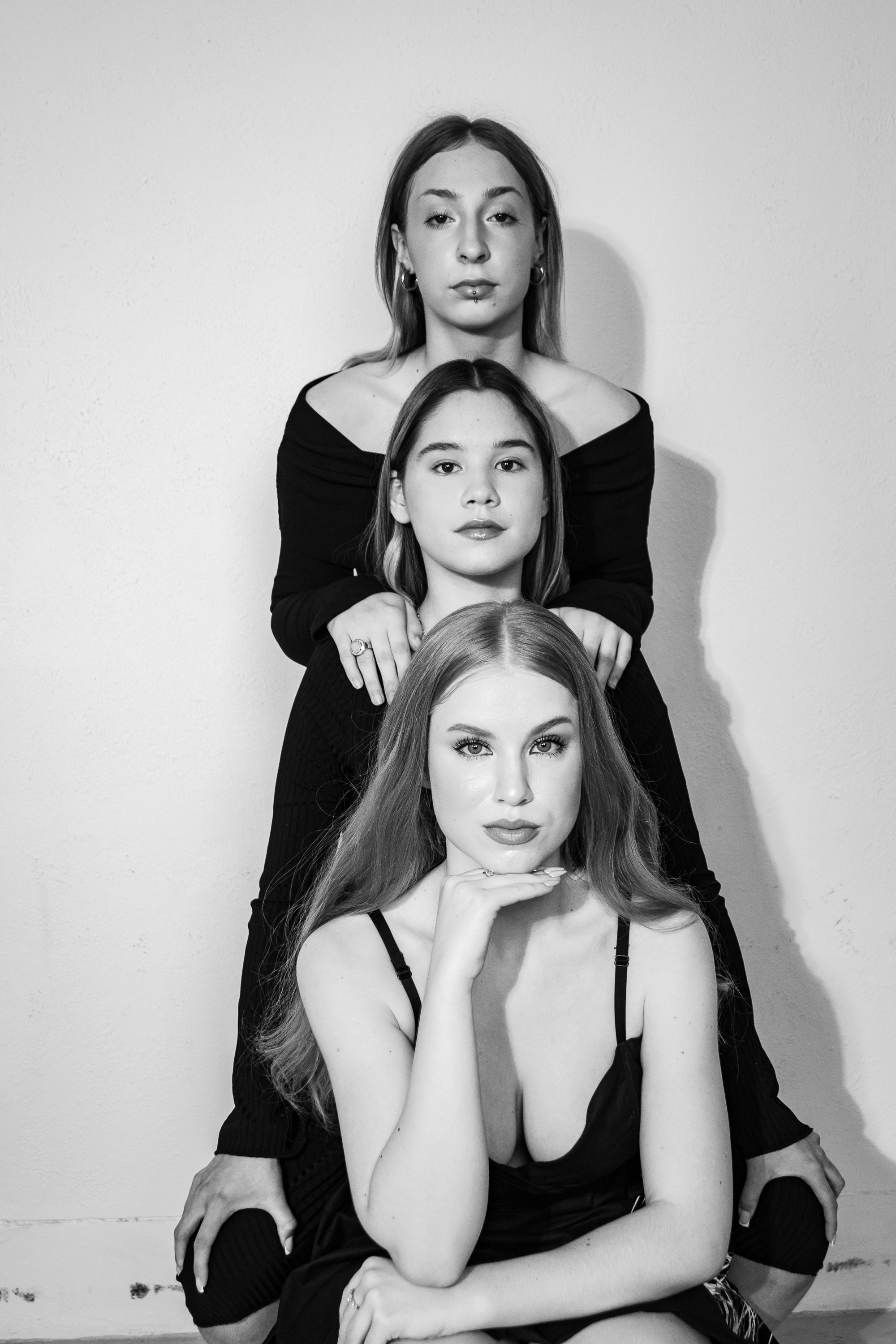 Студия (групповая съемка). Разноплановый фотограф в Москве