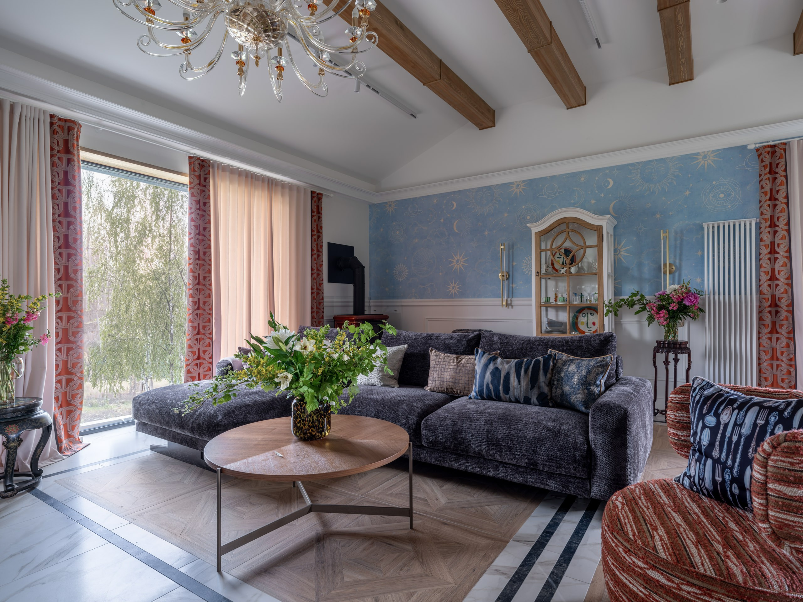 Дом телеведущий Чебыкиной Ольги, выполненный по проекту Созыкиной Дарьи. Коваль Илья — Интерьерный и архитектурный фотограф