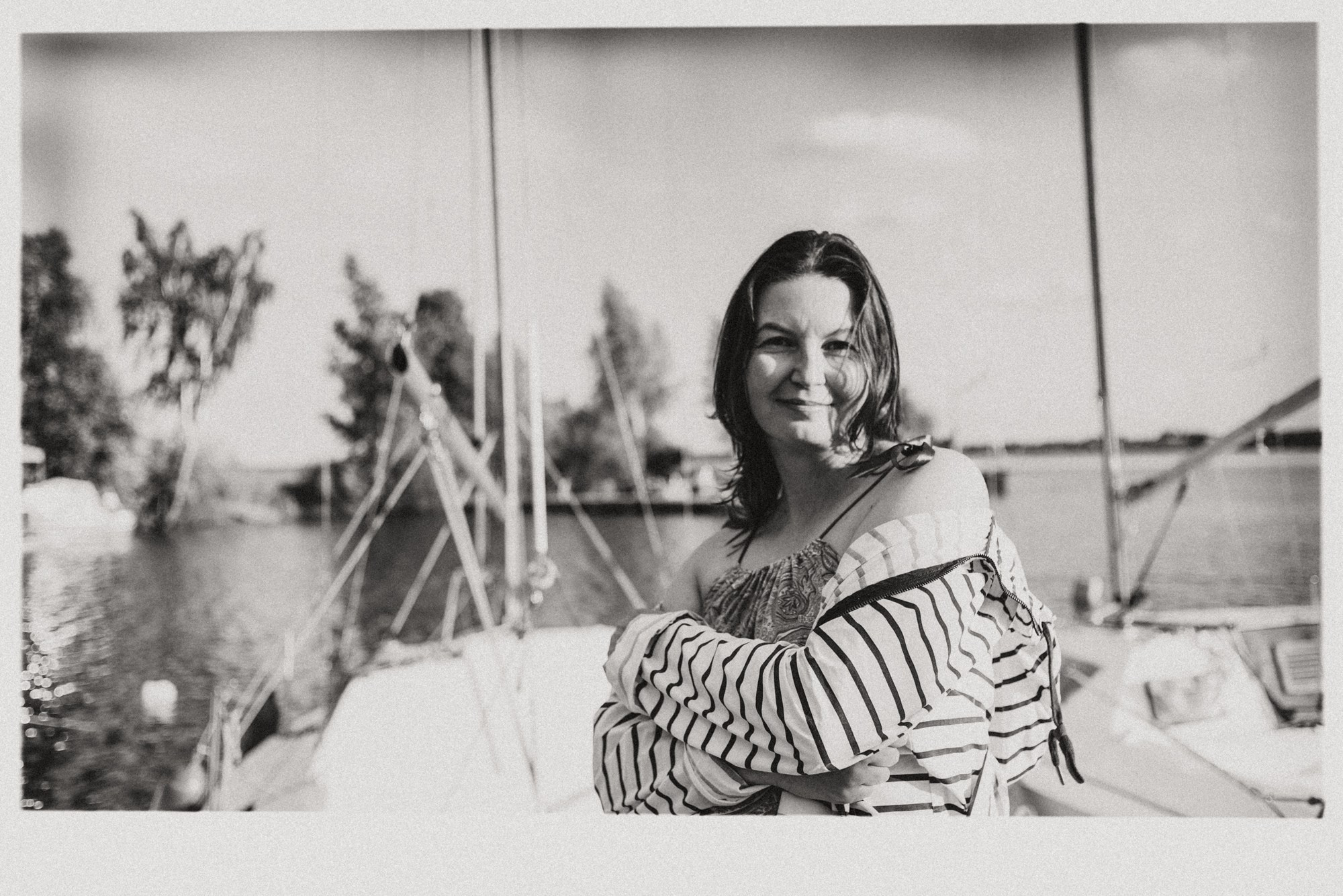 Фотограф в Тюмени: съемка вейксерфинга и прогулки возле яхт в «Маяке». Портретный фотограф Тюмень Дарья Мустафина