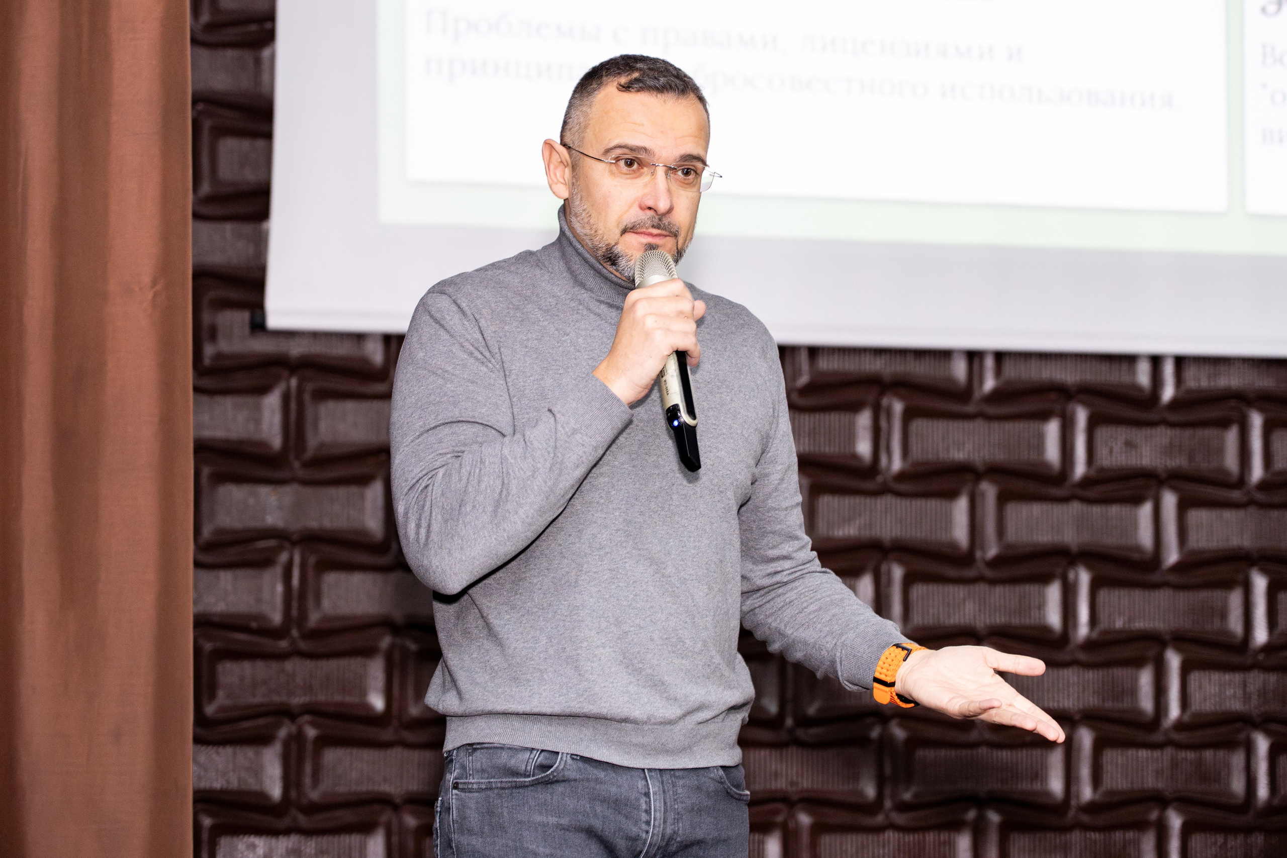 Историческая медиашкола 2025 в Калининграде. Репортажный фотограф в Москве Легкая Софья