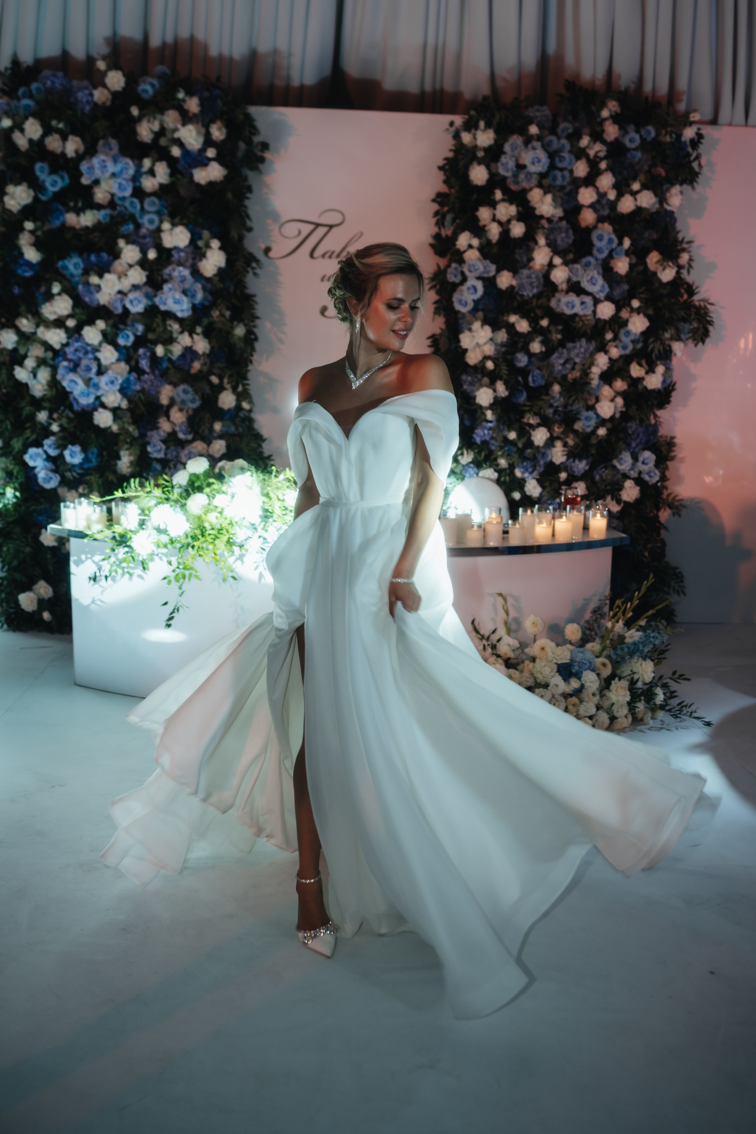 Свадебная фотосессия на яхте. Свадебный и семейный фотограф и видеограф, Крым, Москва, Санкт -Петербург