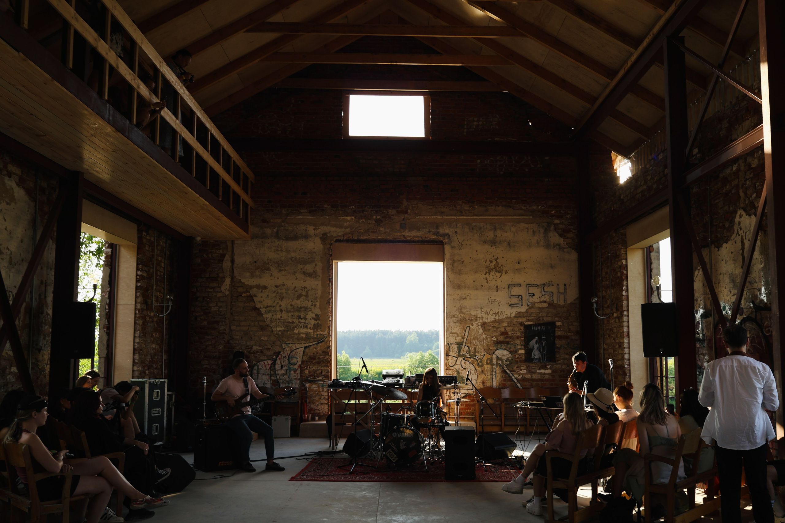 Mira в ГЭС. Фотограф во Владимире, Москве и Суздале — Полина Романычева