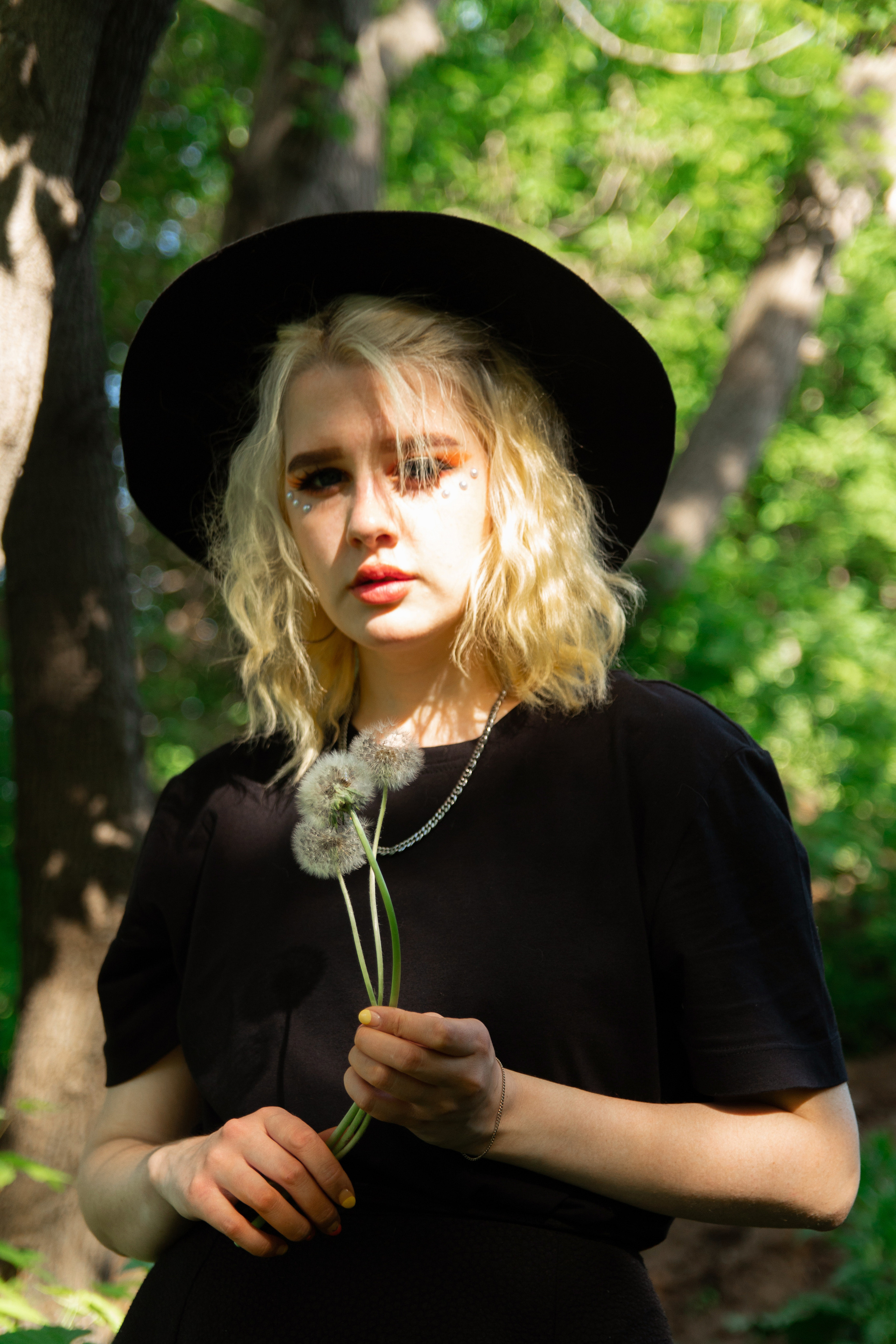 Портретная фотосессия на природе. Мастерская кадра. Фотограф в Санкт-Петербурге Байкова Ангелина