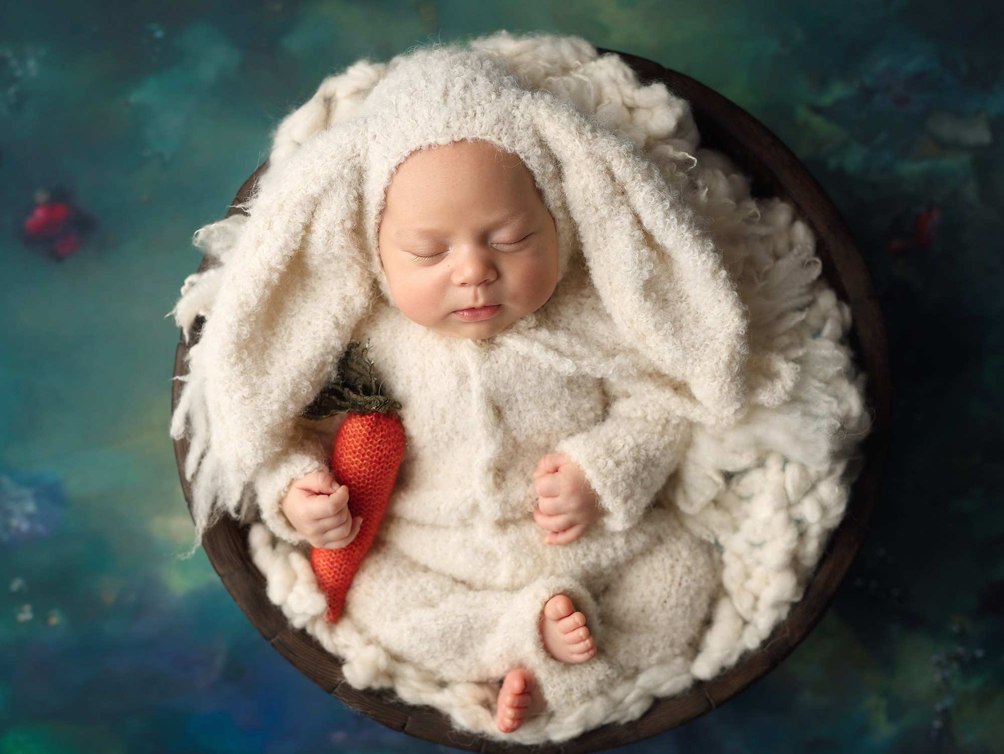 Newborn. Фотограф новорождённых в Казани Нейля Гильмутдинова ньюборн