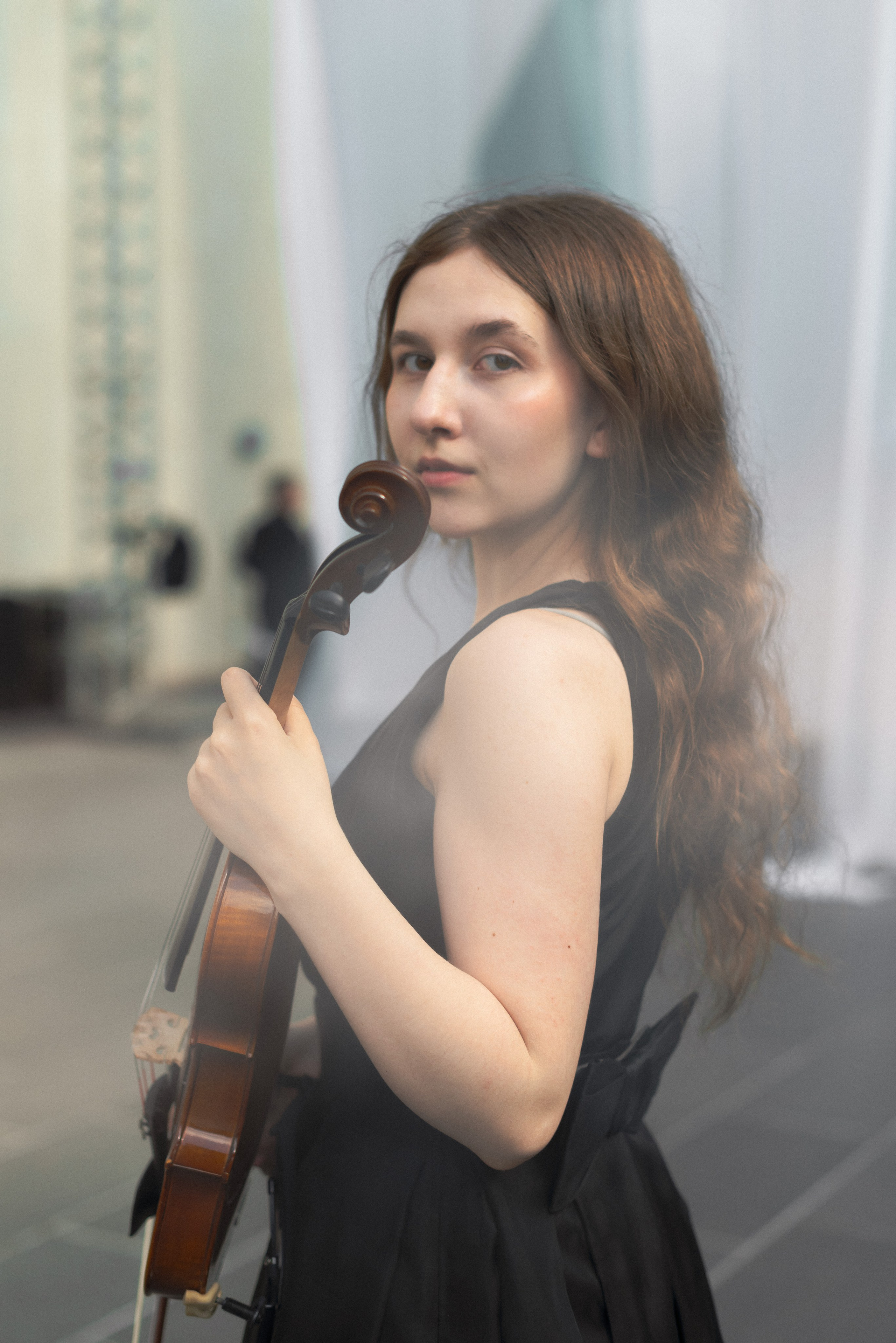 • Fashion/Street. Фотограф Ксения Шевкопляс. г. Калининград. Кинематографический стиль — эстетика и истории, рассказанные через объектив