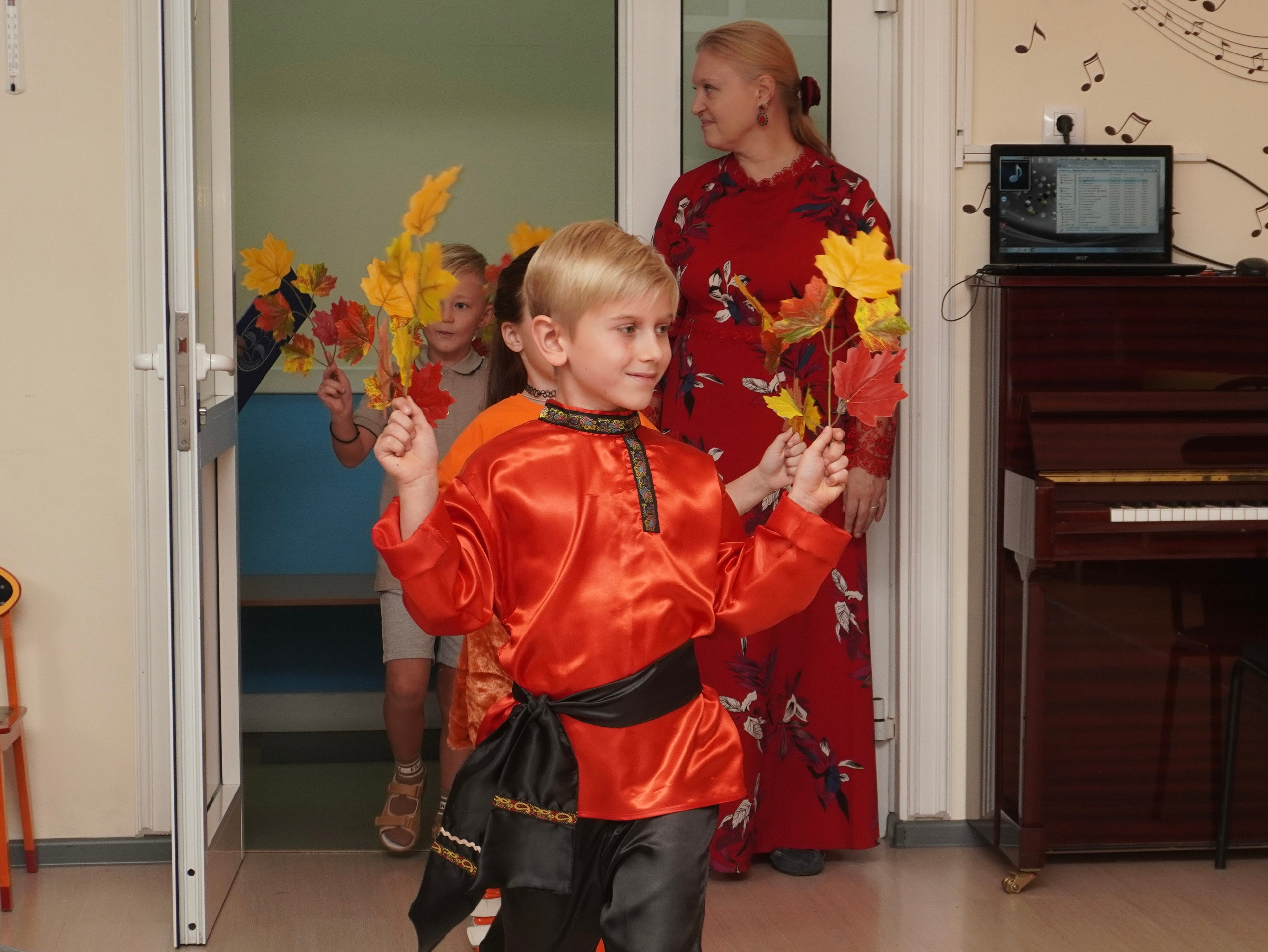 Утренники. ALIZHURR