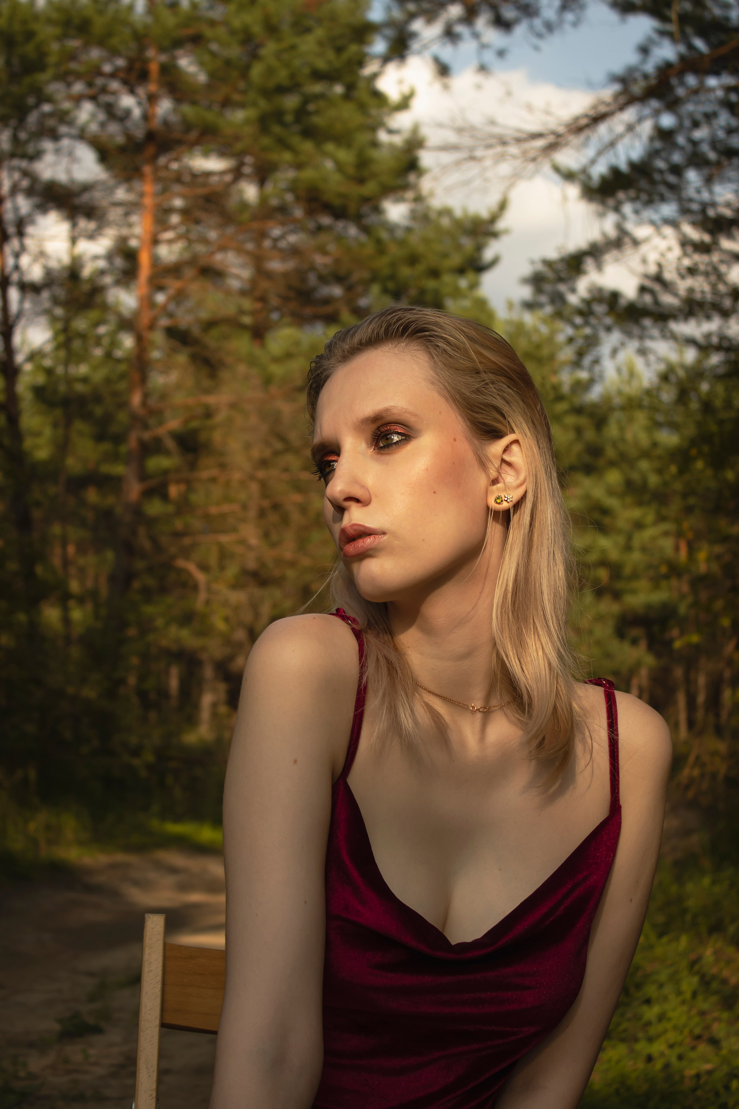 Элегантность в красном: Вероника. Фотограф Алексеева Арина