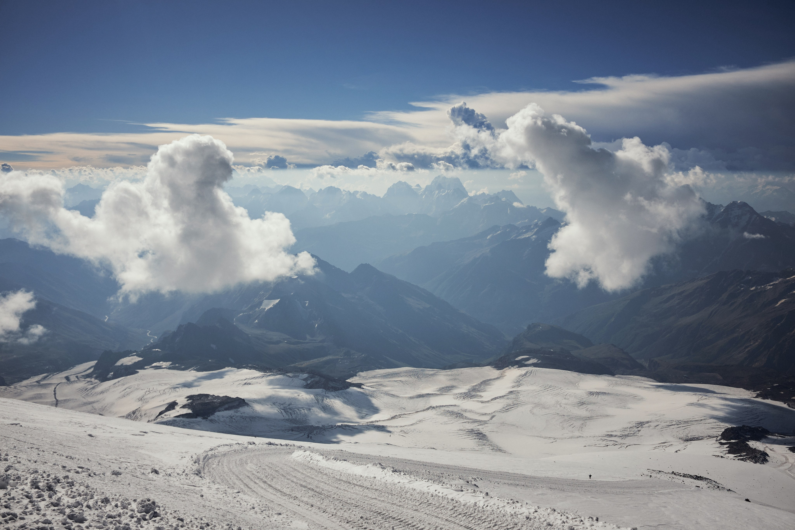 Эльбрус. Сентябрь 2024. Репортажный фотограф Дмитрий Литвинский. Минск, Беларусь, мир