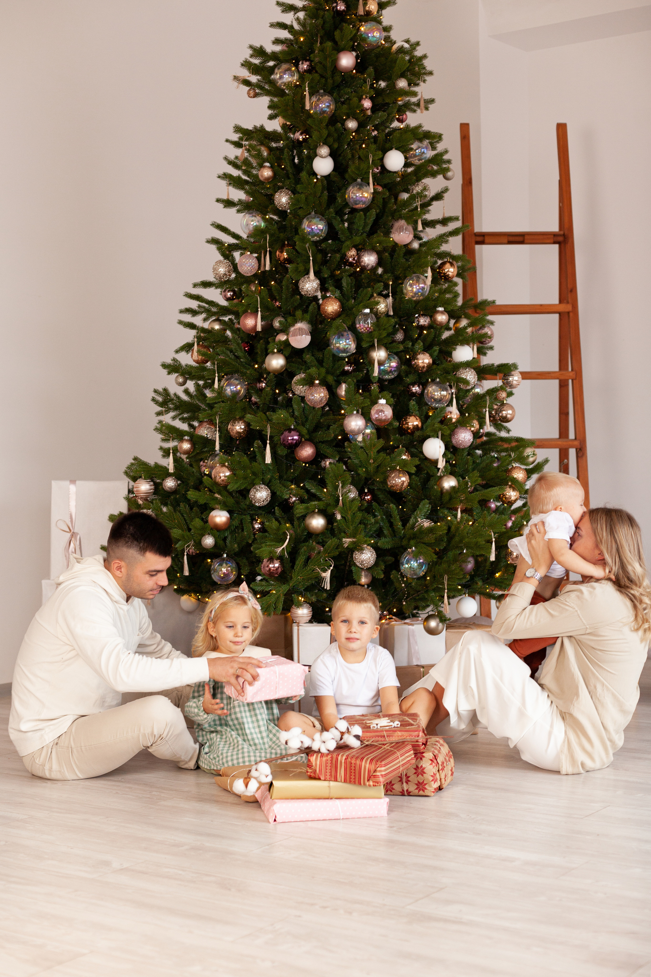 Контент для детского бренда. Детский и контент фотограф Надя Волкова Санкт-Петербург