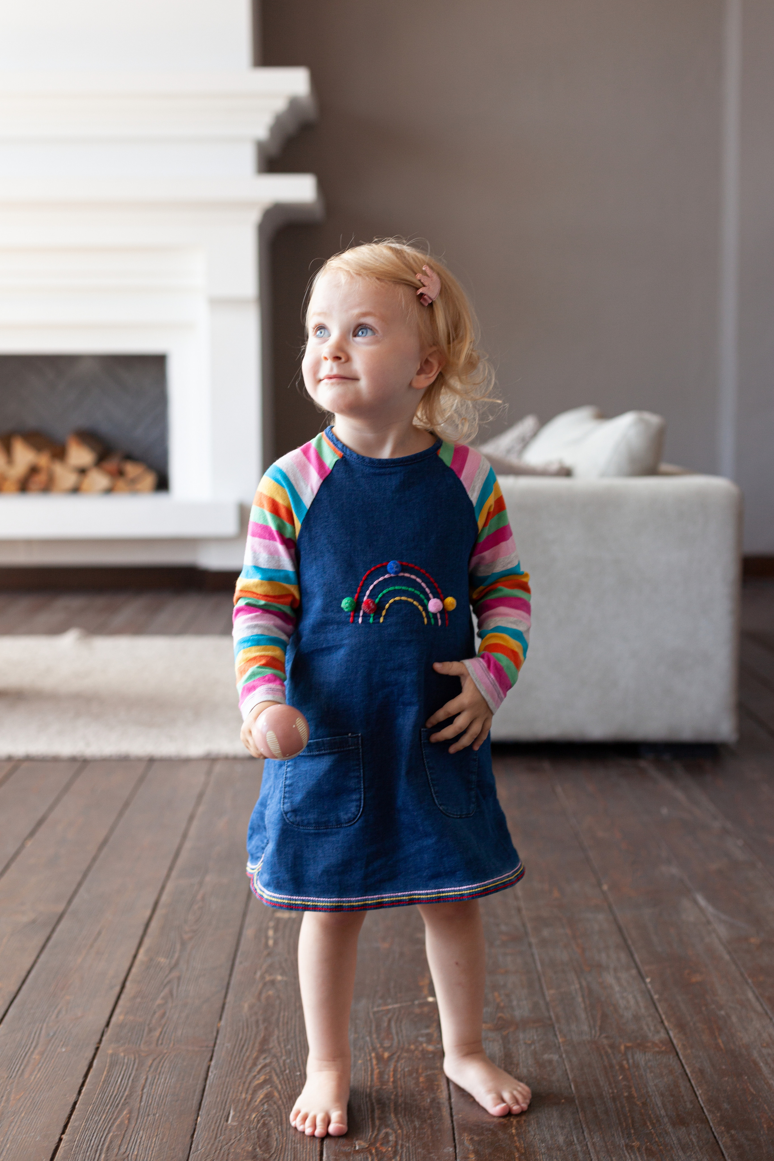 Фотосессия бабушки, мамы и дочки в фотостудии. Детский и контент фотограф Надя Волкова Санкт-Петербург