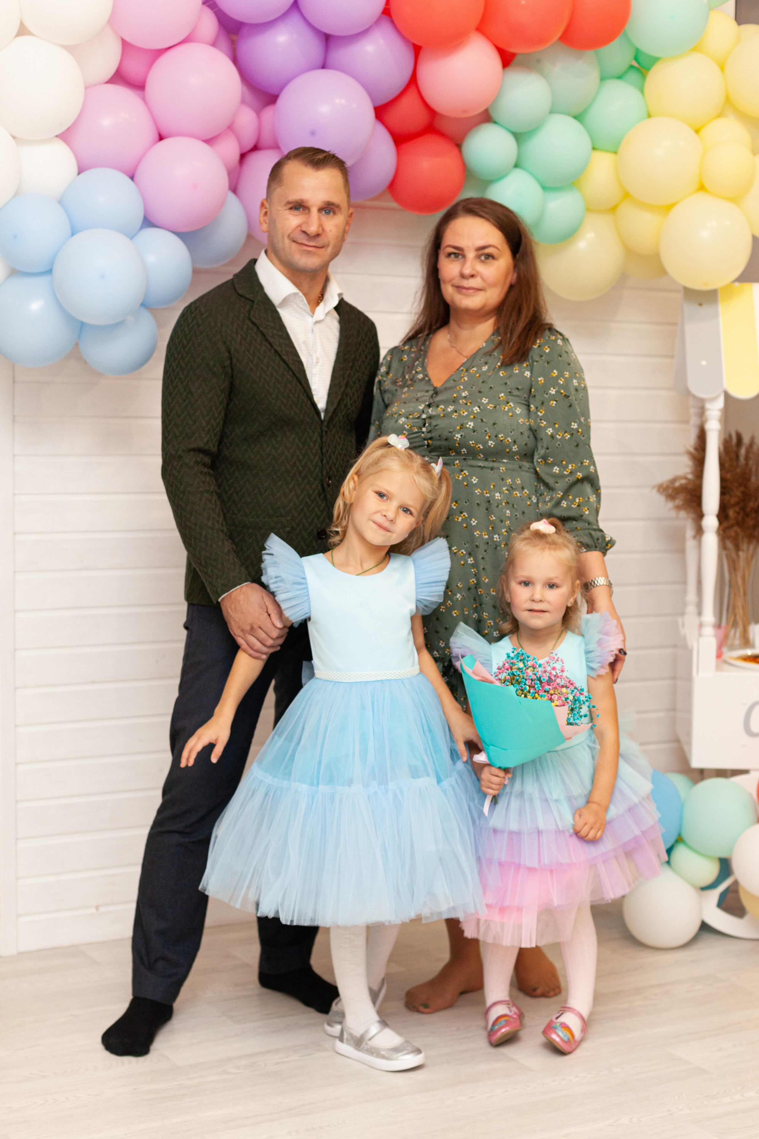 День рождения Ани и Сони. Детский и контент фотограф Надя Волкова Санкт-Петербург