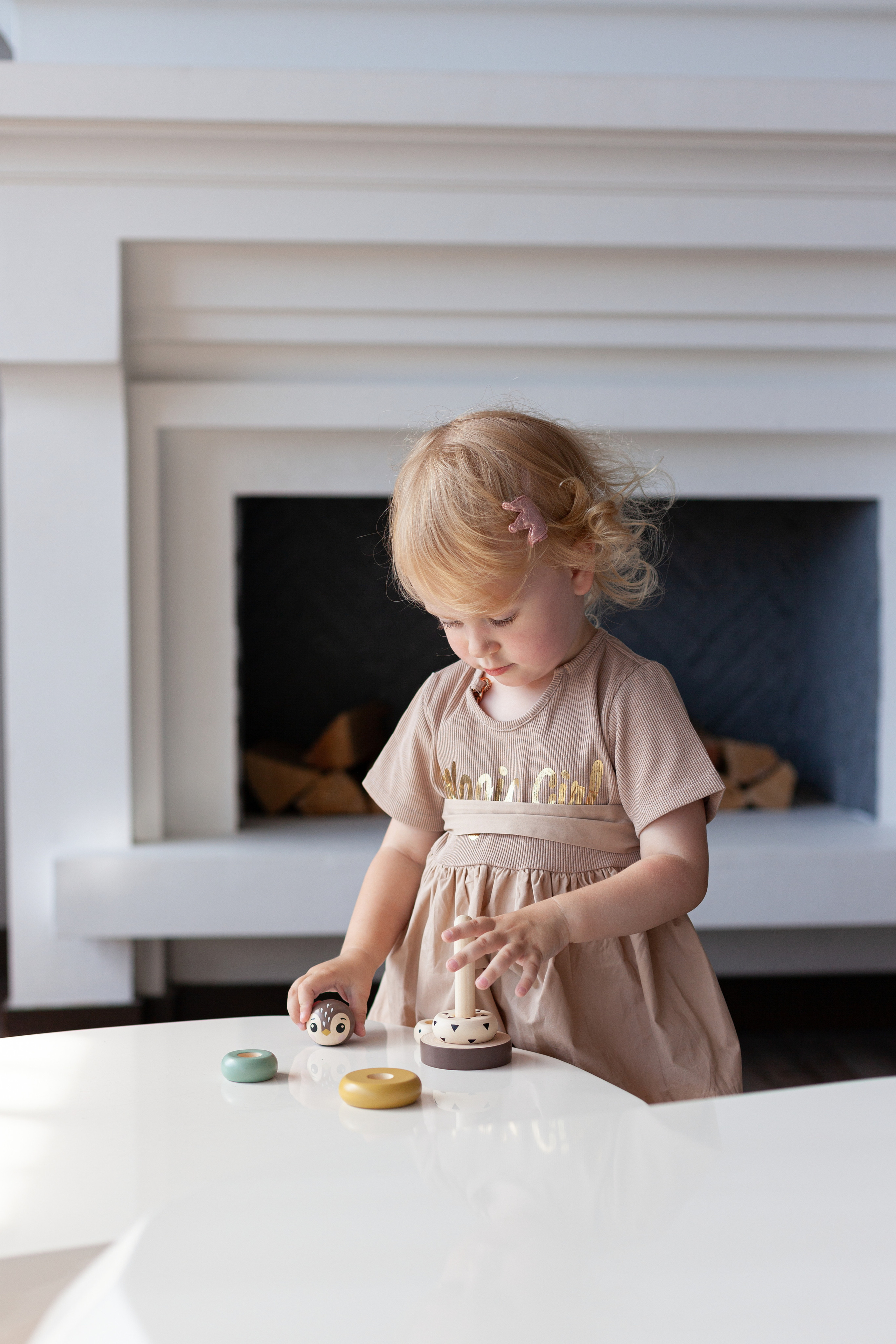 Фотосессия бабушки, мамы и дочки в фотостудии. Детский и контент фотограф Надя Волкова Санкт-Петербург