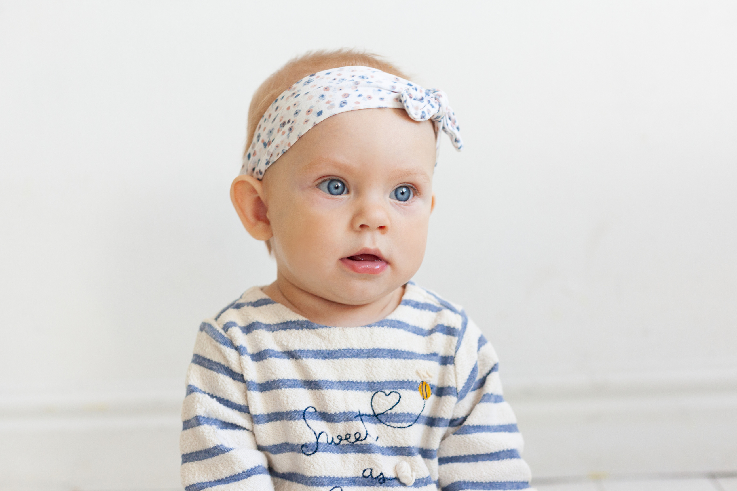 Есения, 8 месяцев. Детский и контент фотограф Надя Волкова Санкт-Петербург