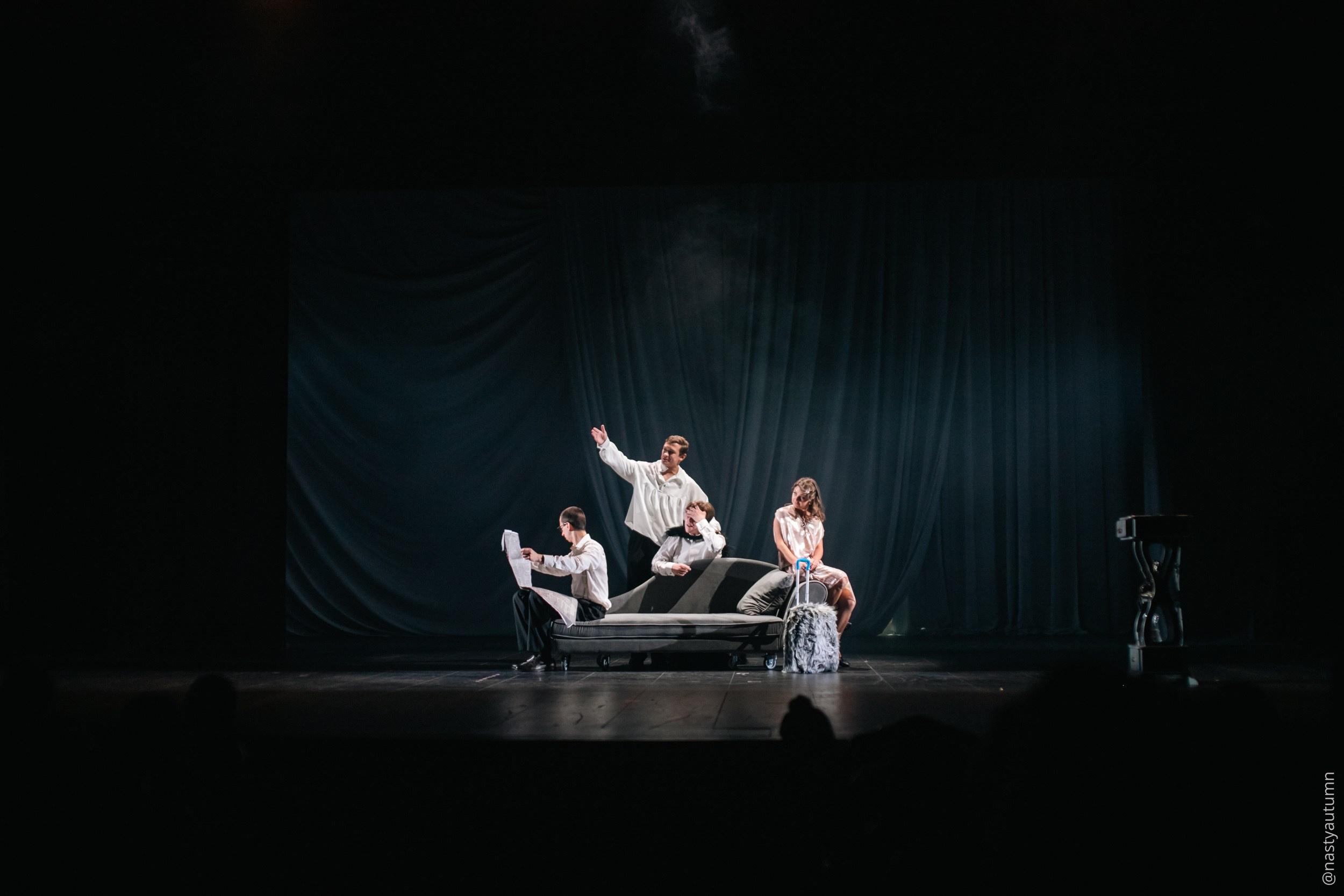 Генеральный прогон «Маяковский. Я сам.». Репортажный и концертный фотограф в Москве Анастасия Осень