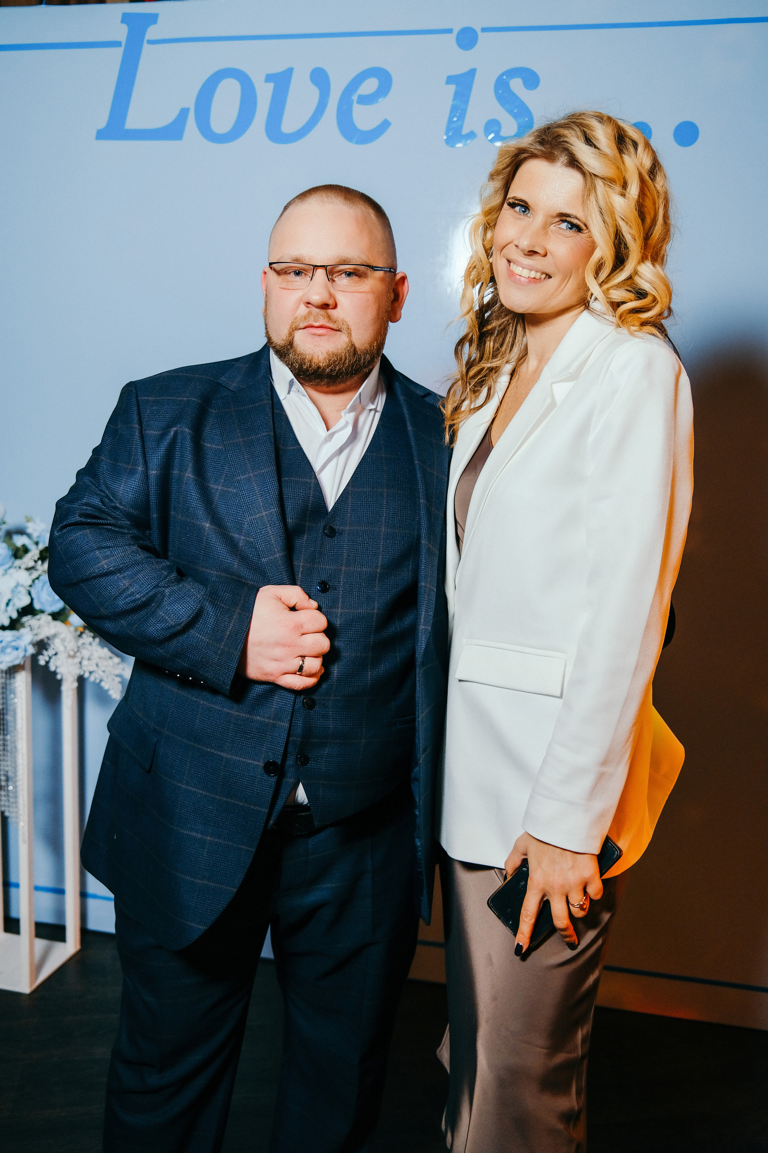 Свадебная фотосессия в Архангельске. Свадебный банкет в ресторане Беломорский. Молодожены Архангельска. Молодая пара жених и невеста. Свадебные фотосессии. Wedding photosession. Свадьба 2023. ведущая Наталья Вежливцева