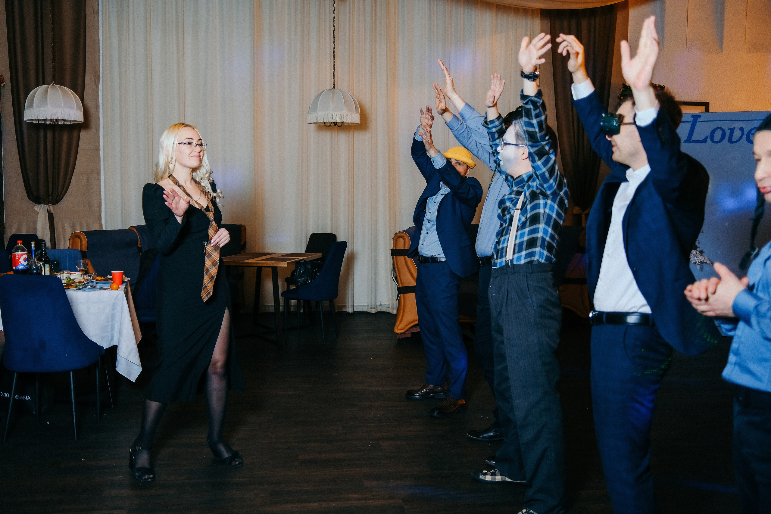 Свадебная фотосессия в Архангельске. Свадебный банкет в ресторане Беломорский. Молодожены Архангельска. Молодая пара жених и невеста. Свадебные фотосессии. Wedding photosession. Свадьба 2023