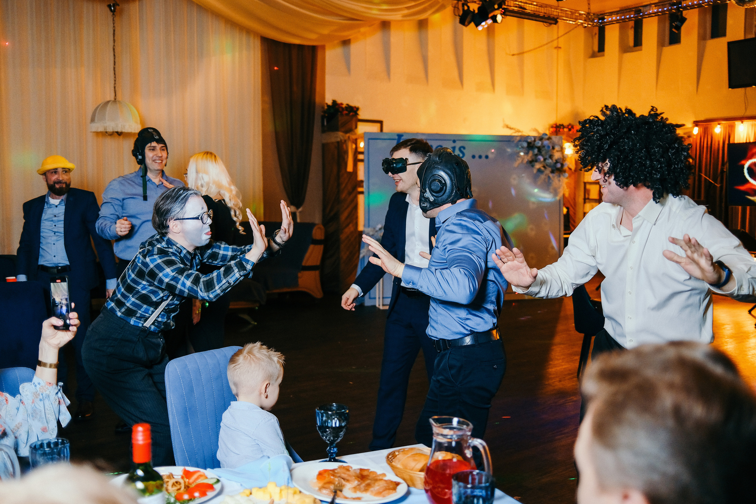 Свадебная фотосессия в Архангельске. Свадебный банкет в ресторане Беломорский. Молодожены Архангельска. Молодая пара жених и невеста. Свадебные фотосессии. Wedding photosession. Свадьба 2023