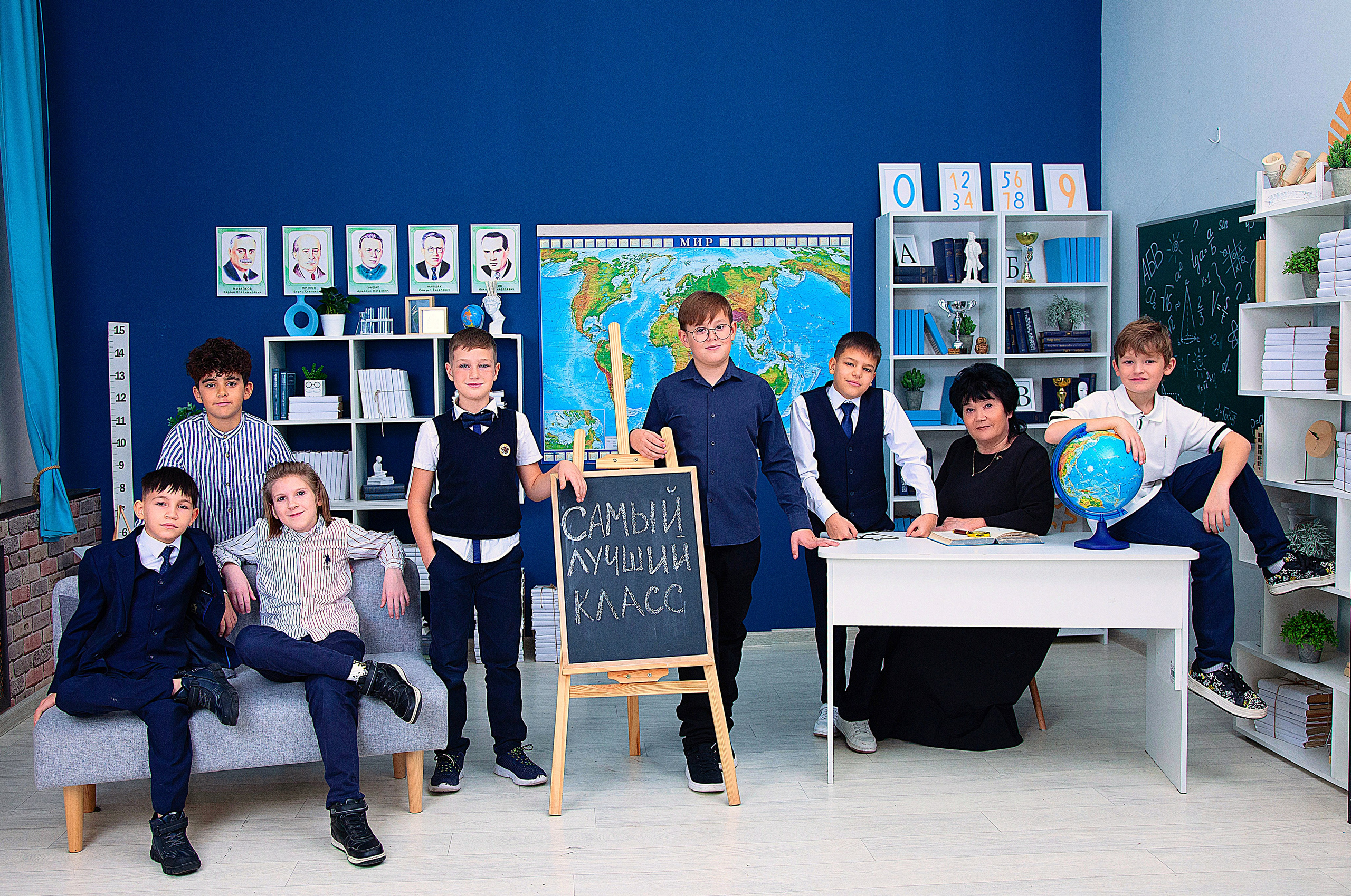 Выпускные фотосессии. Детский школьный фотограф в Кемерово Зиновьева Екатерина