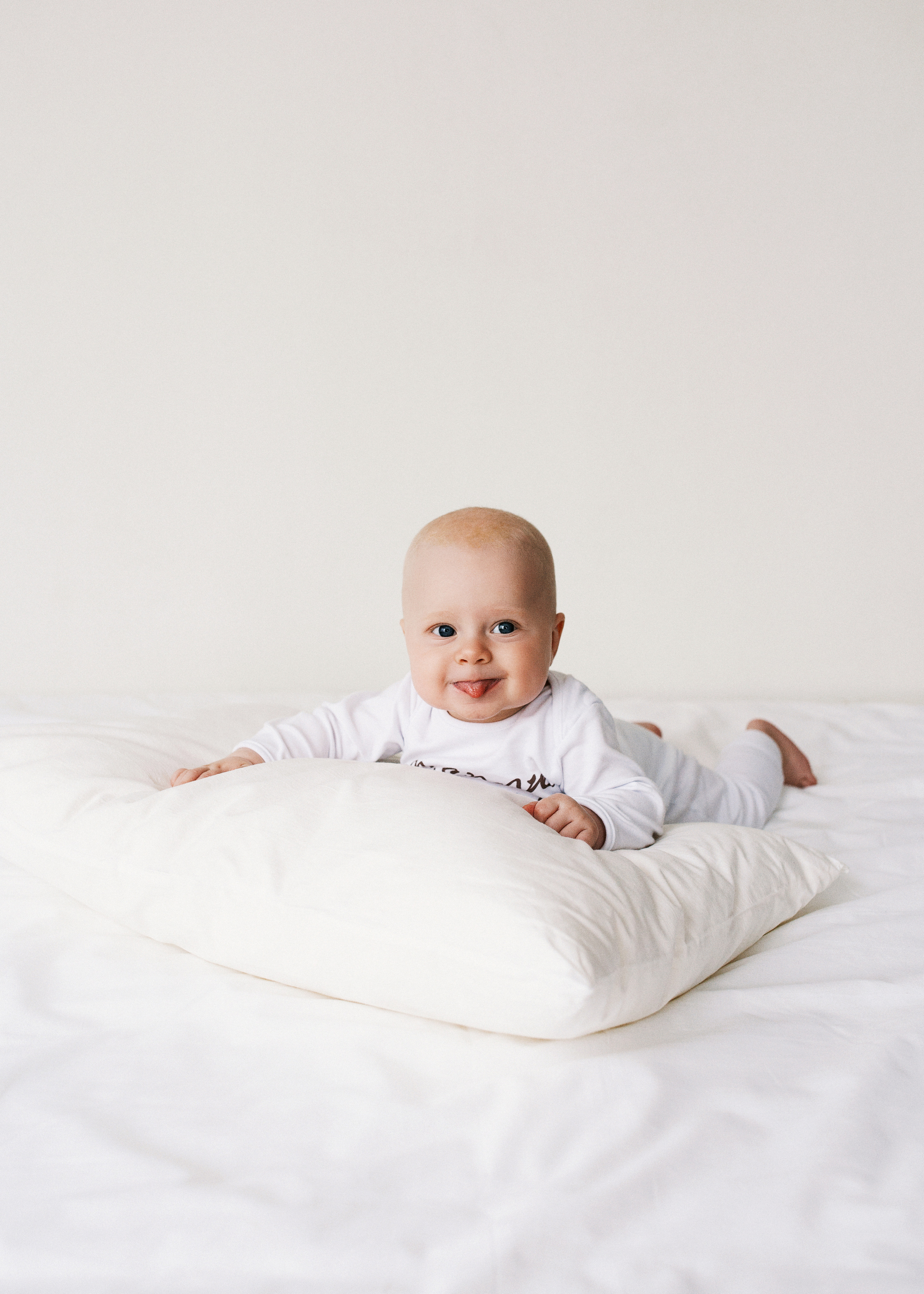 Студийная съёмка, малышу 4 месяца