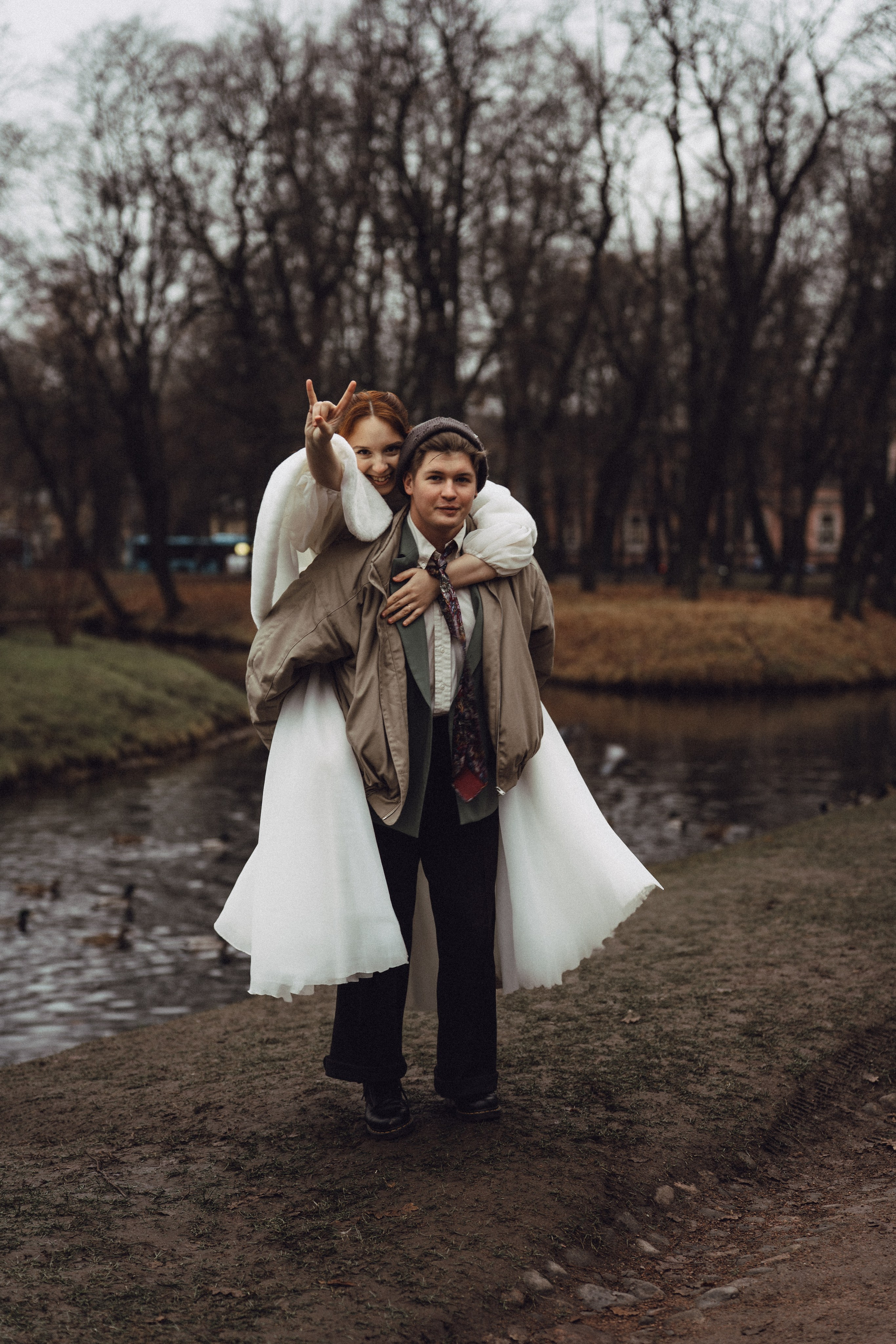 СВАДЕБНАЯ СЬЕМКА ВО ВТОРОМ ДВОРЦЕ С ГОСТЯМИ И ПРОГУЛКА В ТАВРИЧЕСКОМ САДУ. Профессиональный фотограф, Санкт-Петербург — Виктория Богомолова