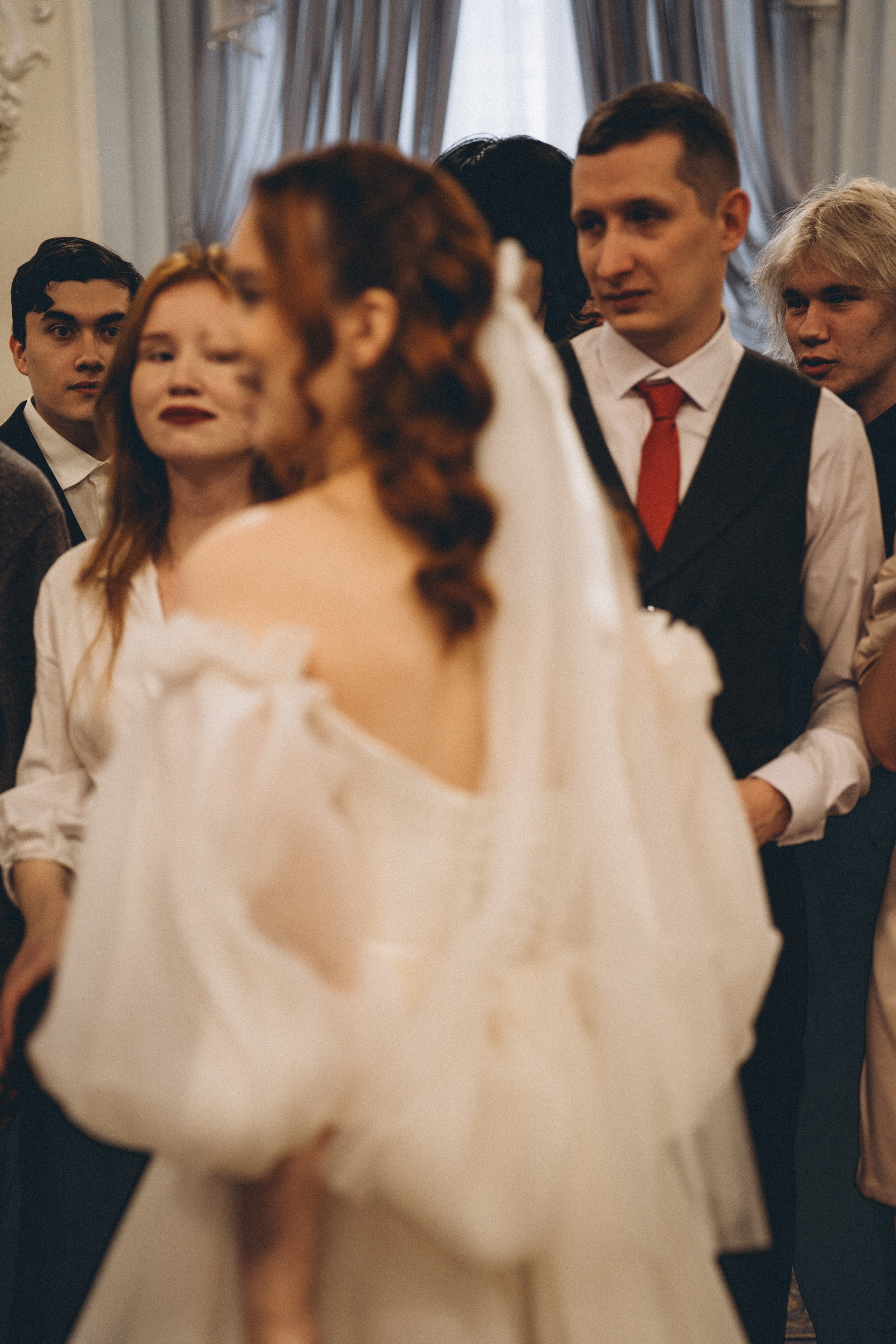 СВАДЕБНАЯ СЬЕМКА ВО ВТОРОМ ДВОРЦЕ С ГОСТЯМИ И ПРОГУЛКА В ТАВРИЧЕСКОМ САДУ. Профессиональный фотограф, Санкт-Петербург — Виктория Богомолова