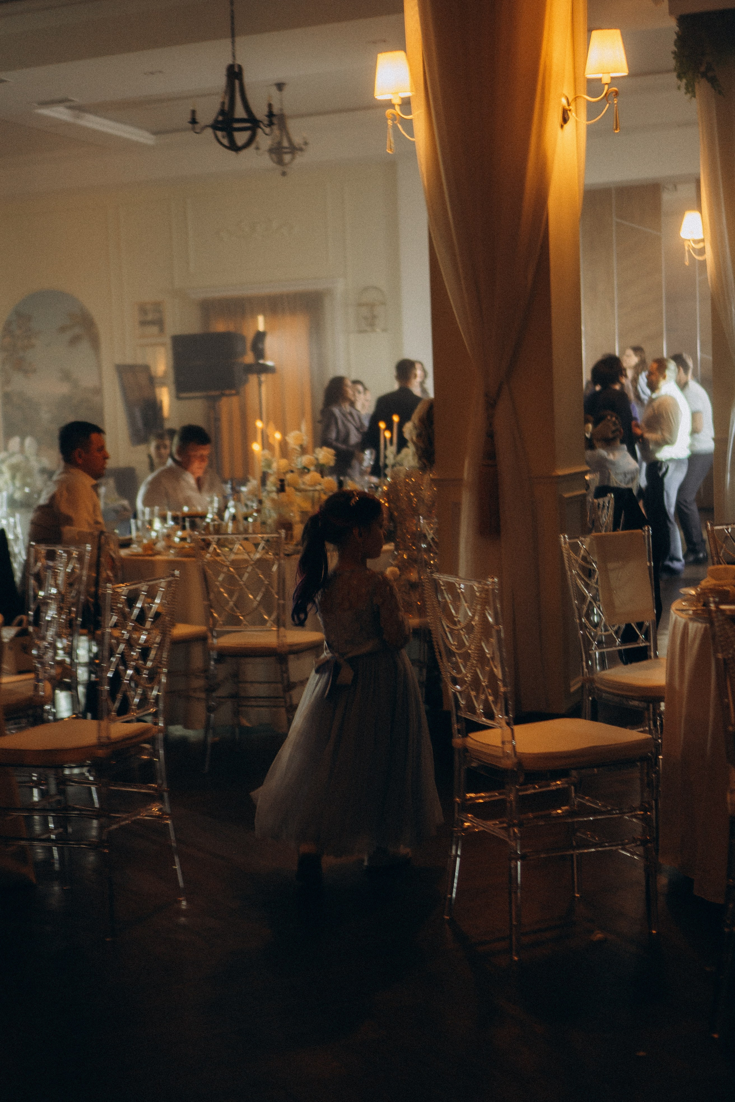 СВАДЕБНАЯ СЬЕМКА СБОРОВ В ОТЕЛЕ И ВЫЕЗД НА ЦЕРЕМОНИЮ (СНЯТО В СИБИРЕ В НИЖНЕВАРТОВСКЕ). Профессиональный фотограф, Санкт-Петербург — Виктория Богомолова