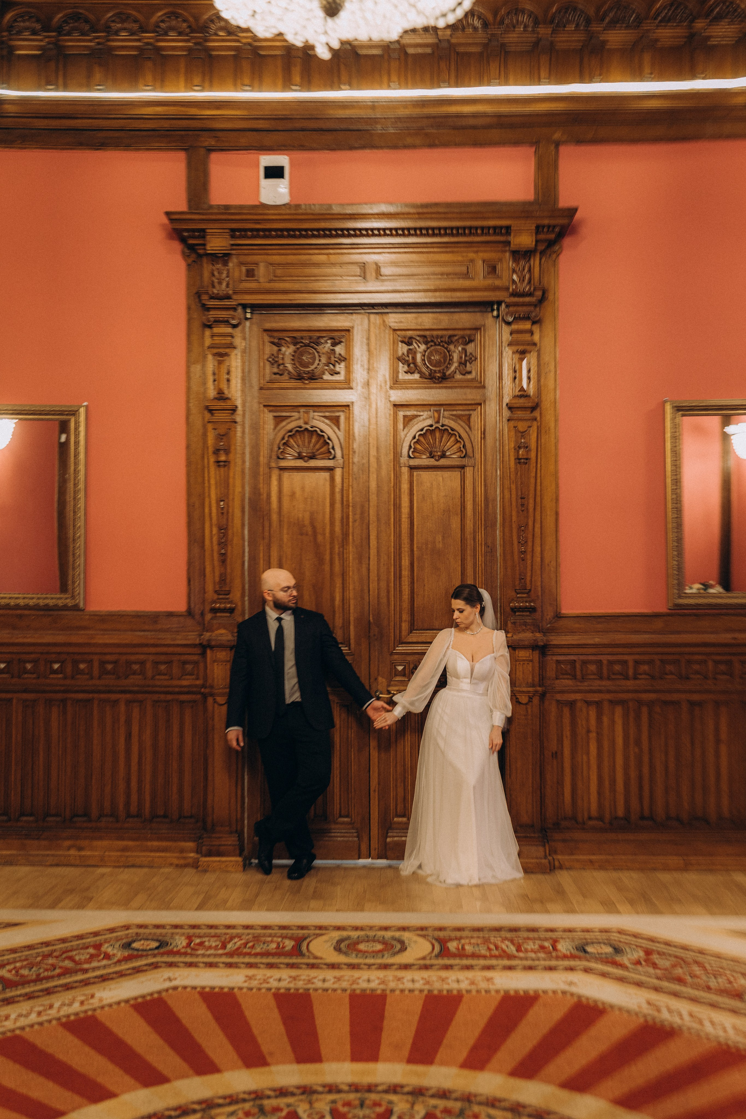 СВАДЕБНАЯ СЬЕМКА ВО ВТОРОМ ДВОРЦЕ (ДЕКАБРЬ) ТАКЖЕ СЬЕМКА В СТУДИИ НА ЧЕРНЫШЕВСКОЙ. Профессиональный фотограф, Санкт-Петербург — Виктория Богомолова