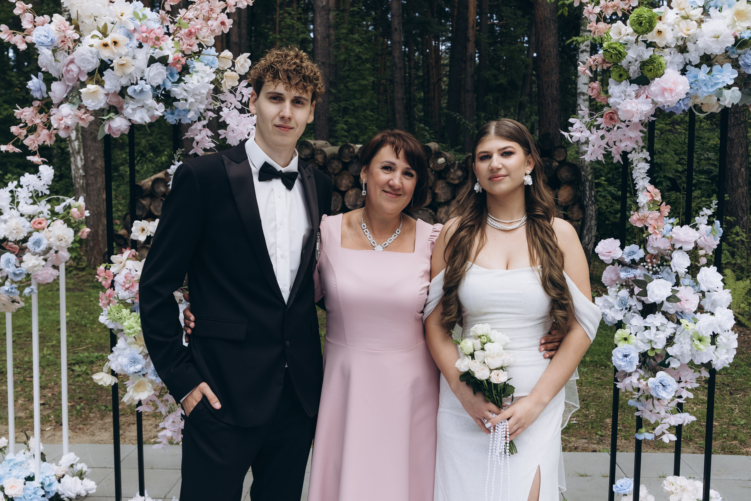 03.08.25 Артем & Анастасия. Свадебный и семейный фотограф в Новосибирске Дарья Кель