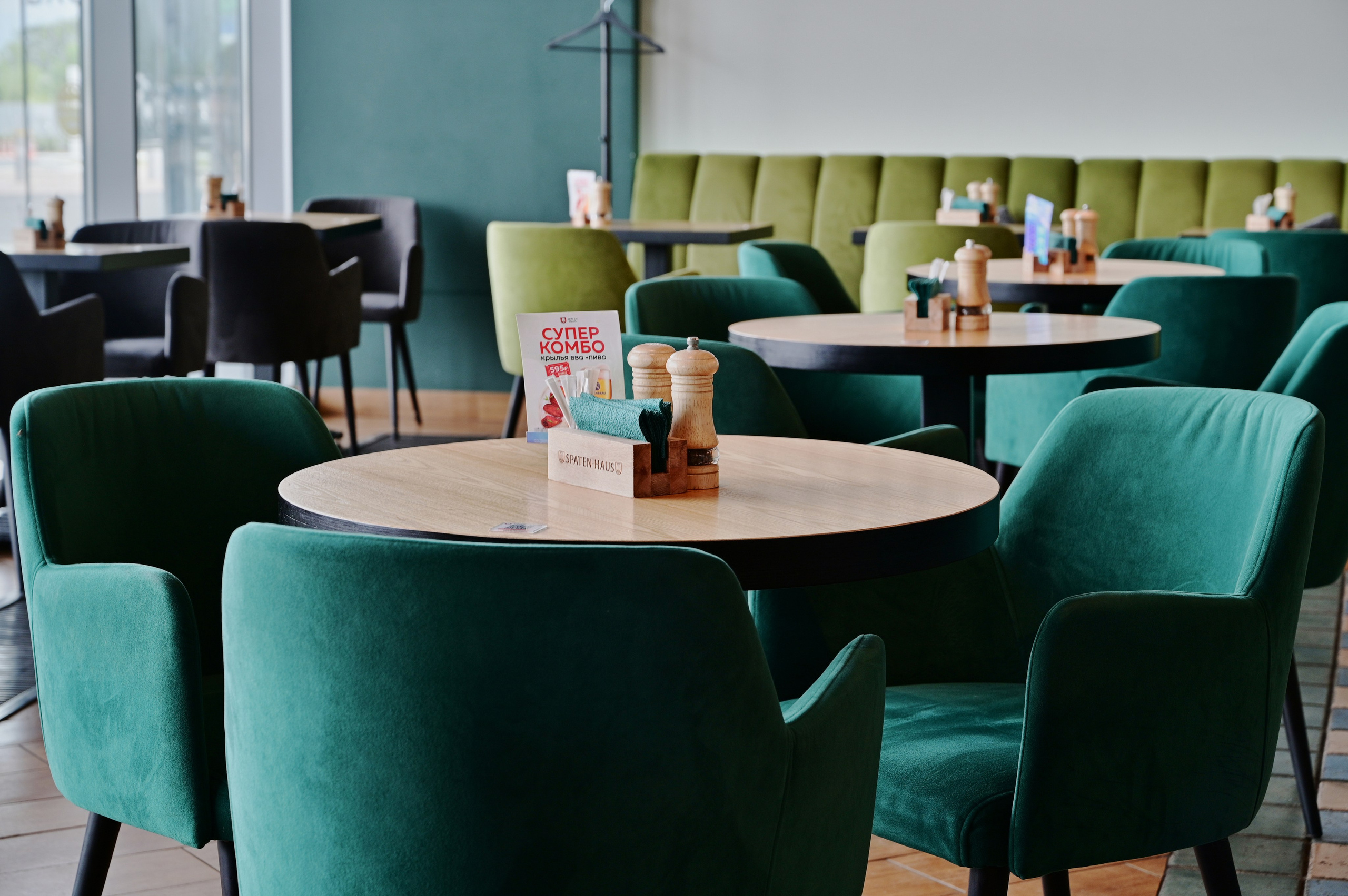 Интерьерная фотосъемка коммерческой недвижимости в Самаре. Фотограф в Самаре Евгения Кутоманова. Индивидуальные, имиджевые и свадебные фотосессии