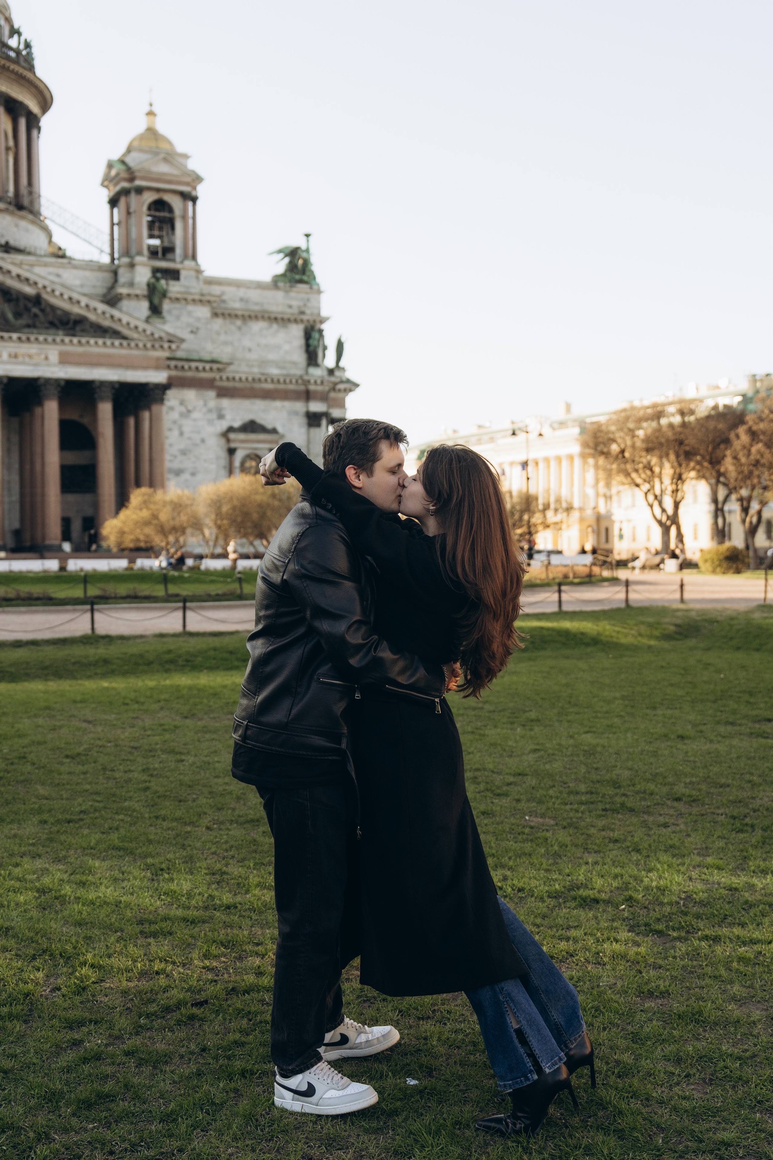 Лавстори прогулка в Санкт-Петербурге. Свадебный фотограф в Москве Анна Полушина