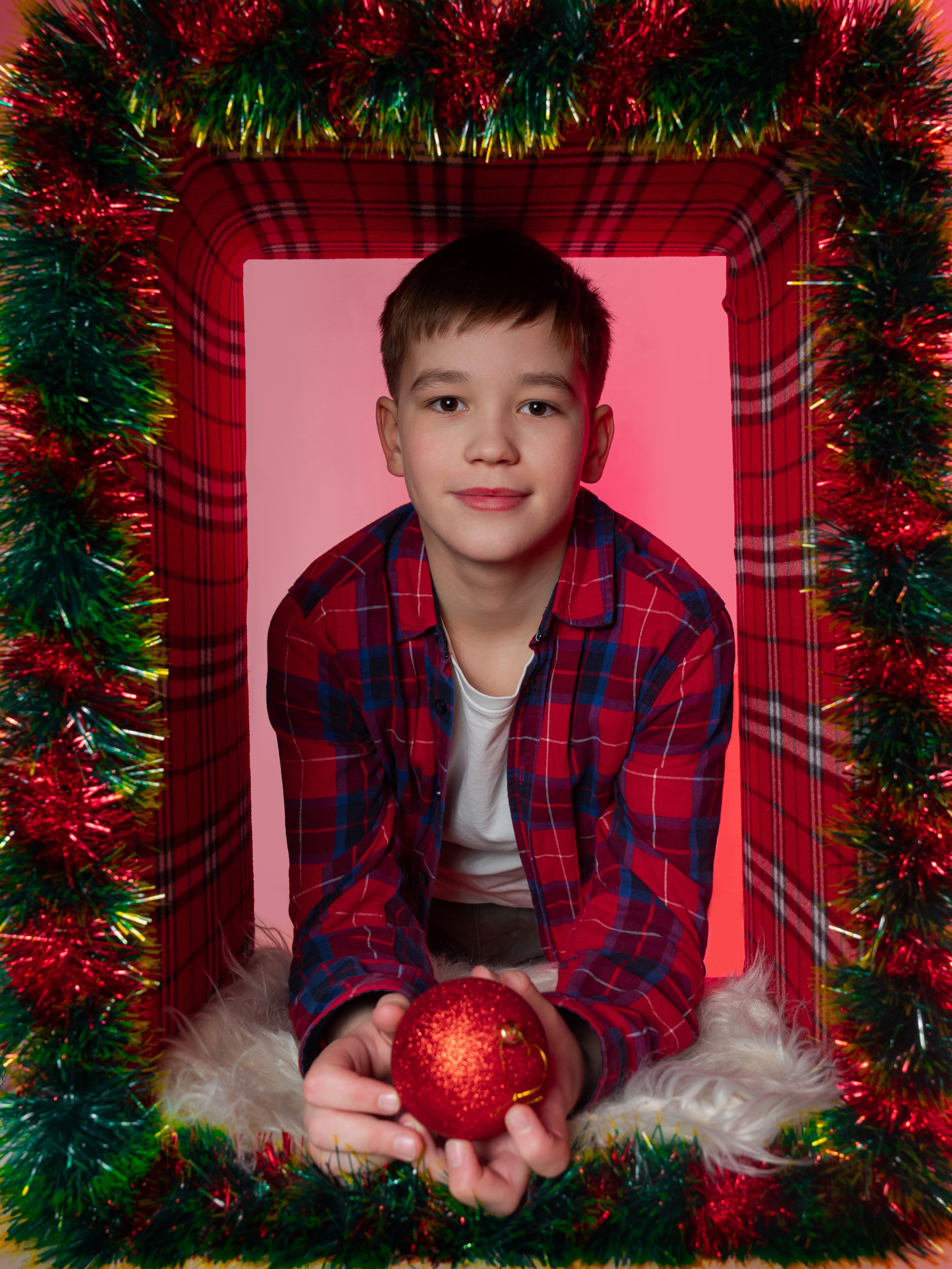 Содержимое коробки: счастье, смех, шалости. Крамер Юлиана детский и семейный фотограф