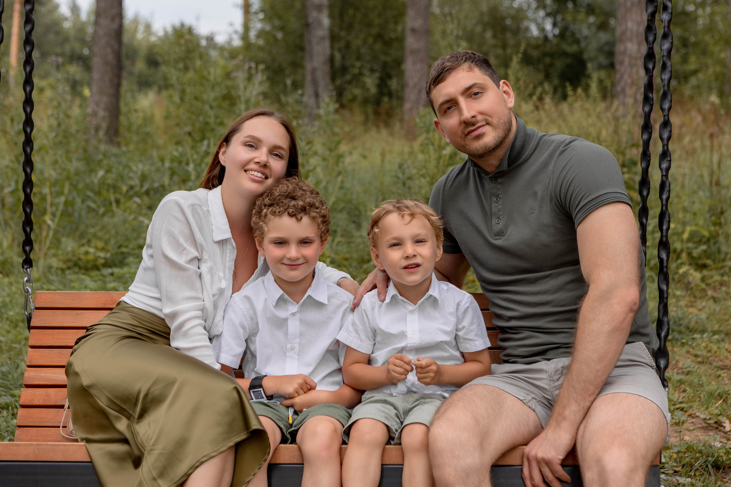 Семейный и репортажный фотограф Иваново. Фотокниги и выпускные альбомы в Иваново