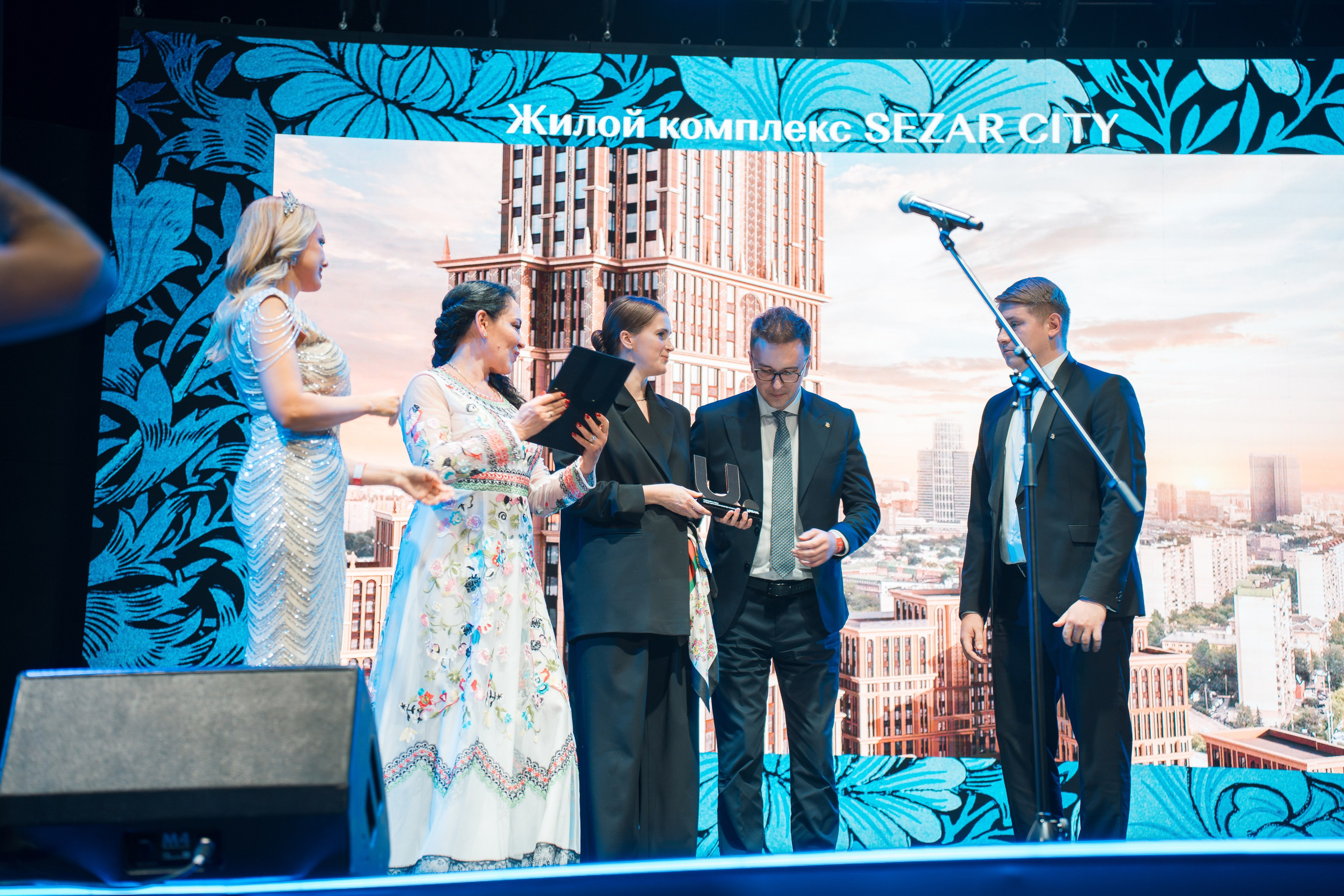 Репортажная съемка в Москве награждений, светских мероприятий, выпускных. Репортажный фотограф в Москве Вадим Галанин