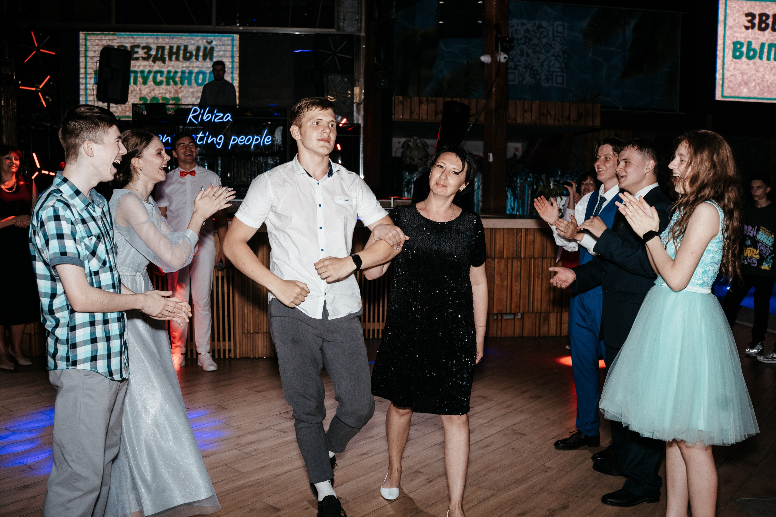 Выпускной «Ribiza». Свадебный фотограф в Симферополе