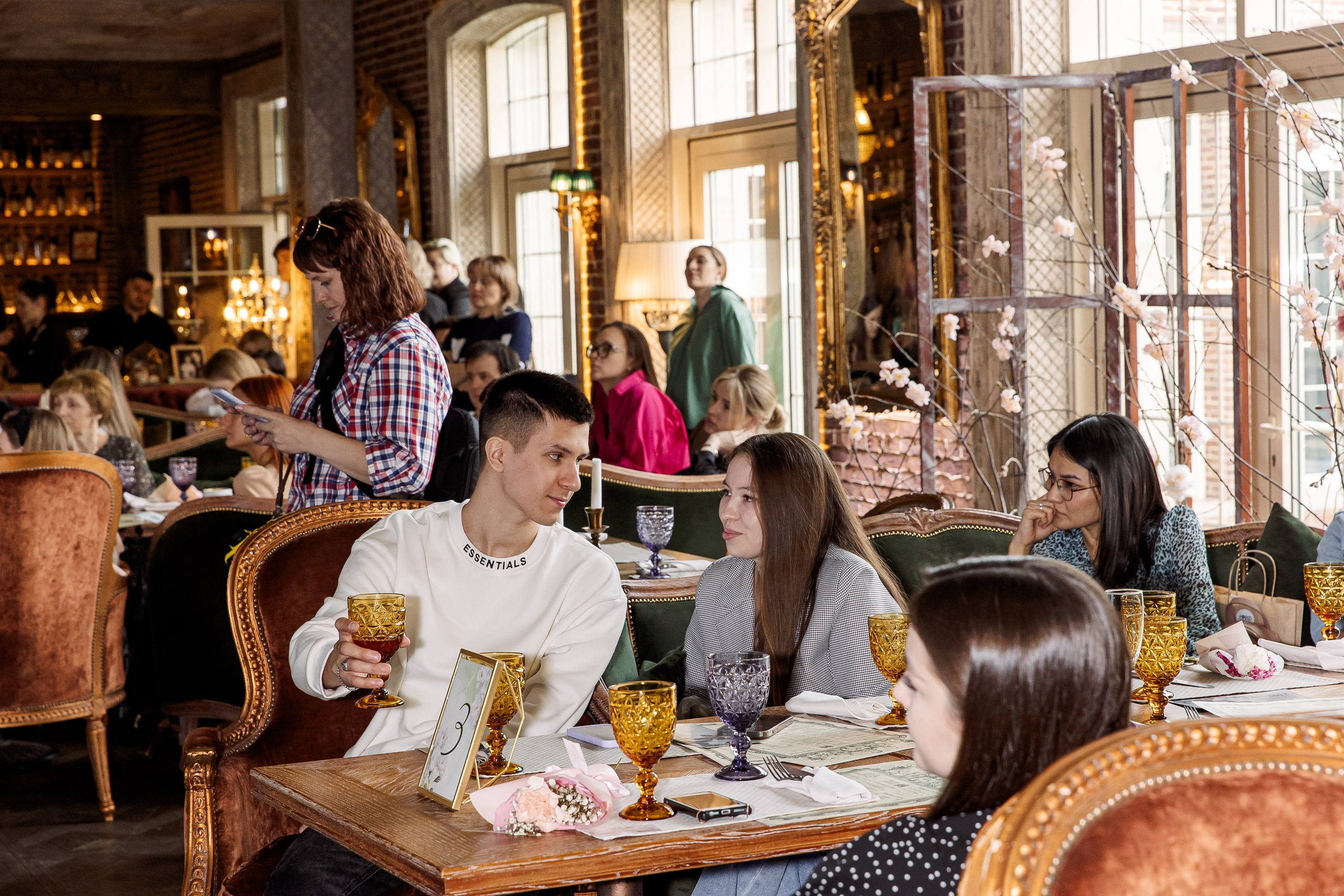 Свадебная выставка. Свадебный и семейный фотограф в Челябинске Юлия Ишимова