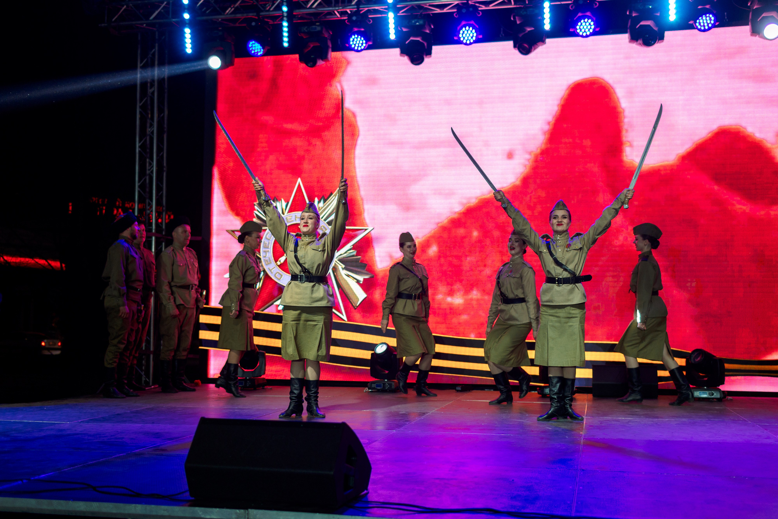 Концерт приуроченный к празднованию 80 лет победл. Свадебный и семейный фотограф в Улан-Удэ