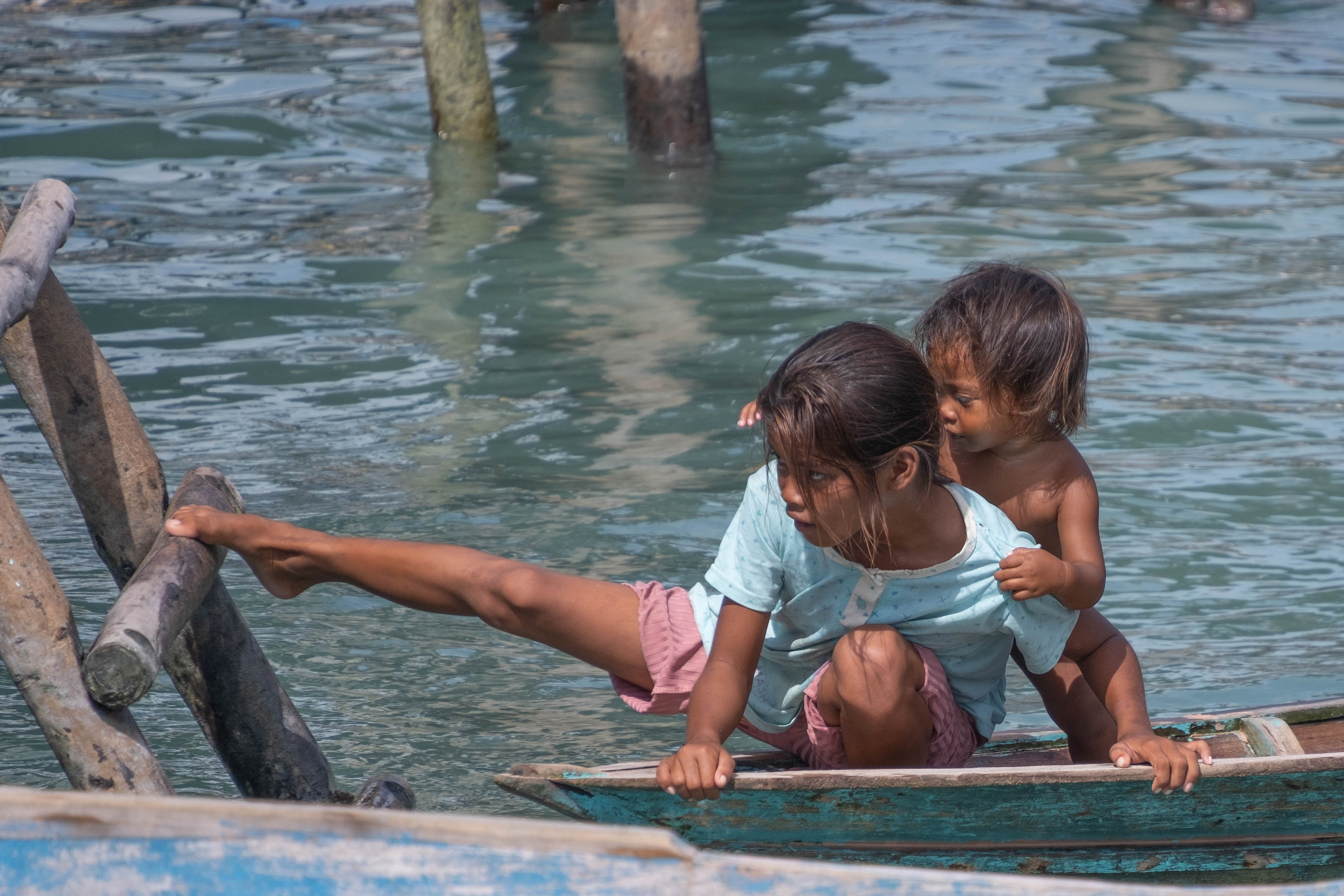 Остров. Цыгане. Фотографии из путешествий