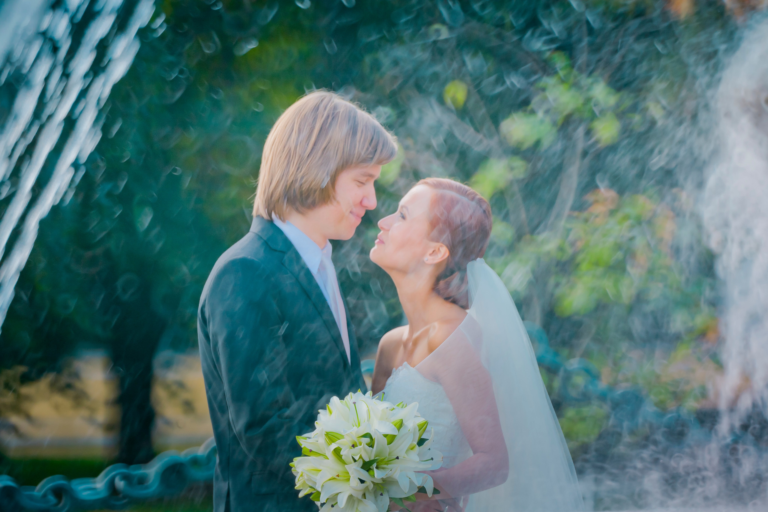 Свадьба Юра и Юлия Прогулка. Skazka.wfolio.pro