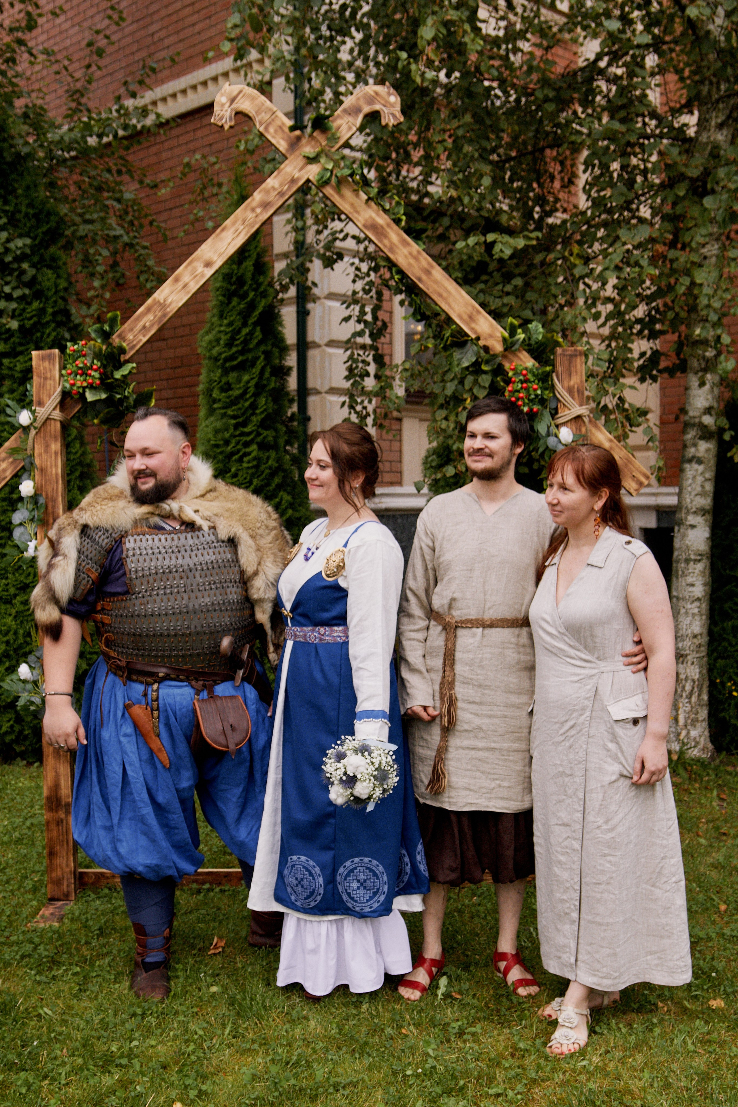 Юлия и Антон. Выездная роспись в стиле викингов. Фотограф лавстори Москва/МО Приятелева Ангелина