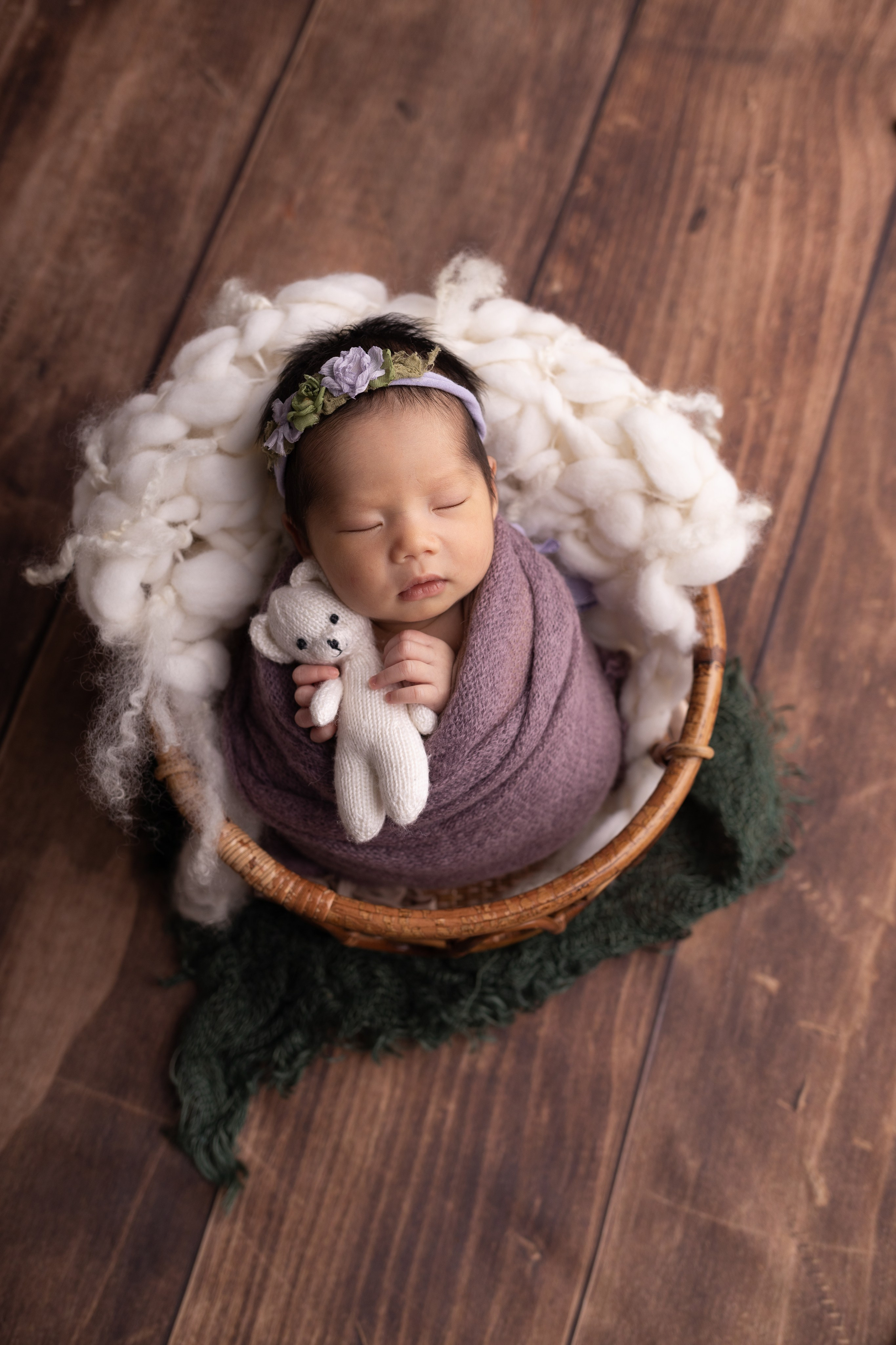 Классическая фотосессия малыша. Фотограф новорожденных малышей в Омске и Омской области Эльвира Камаева