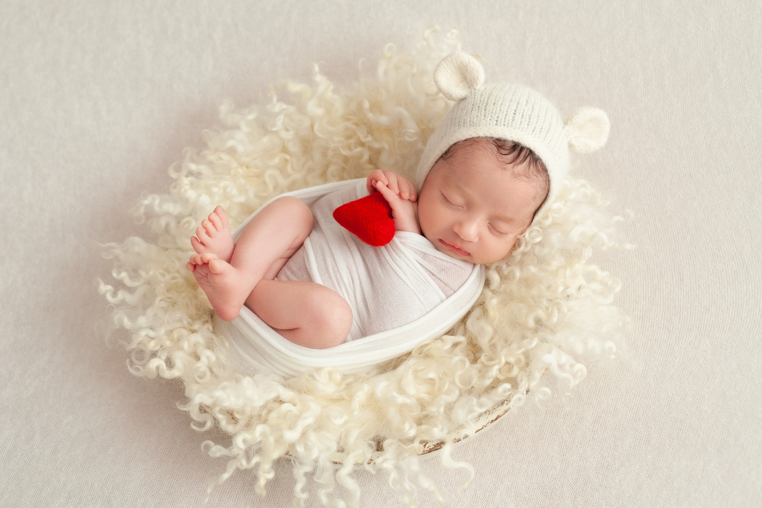 PH @newborn_flower. Retoucher Aleksmokh