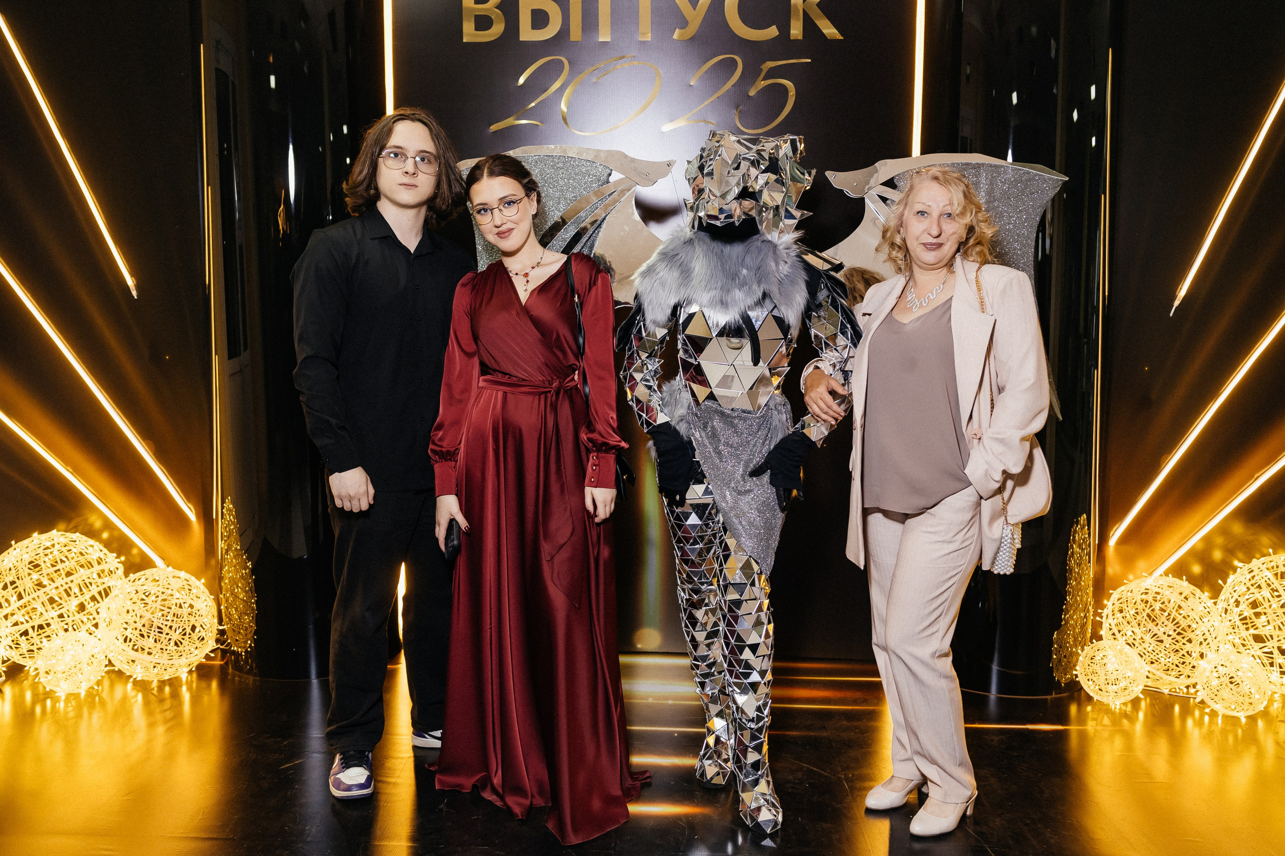 Выпускной 2025. Фотограф Кемерово | Сергей