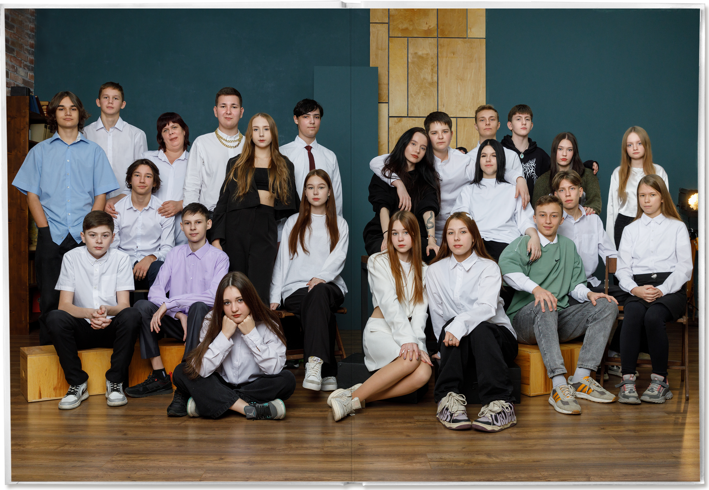 9-11 класс. Фотограф Анна Телекаева, выпускные альбомы, семейные и репортажные съемки в Омске