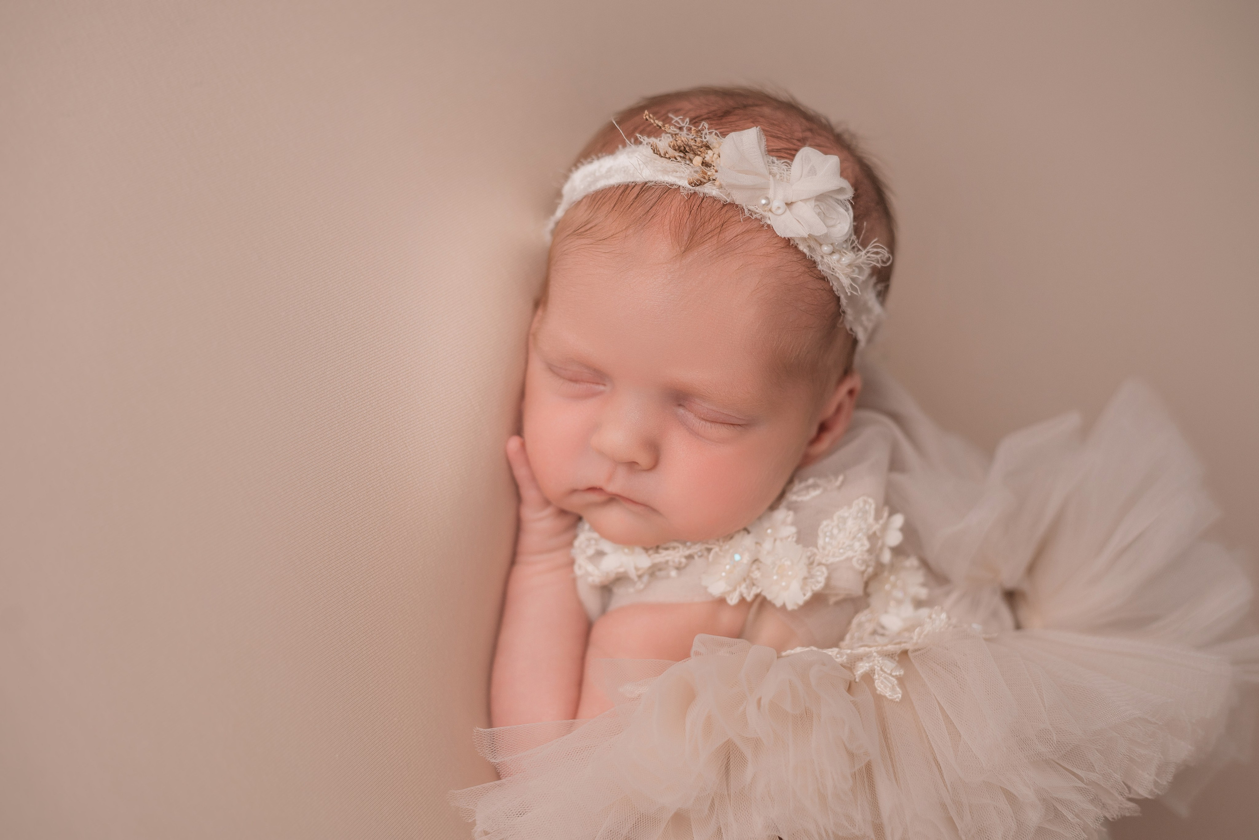 Таисия и Иванна. Фотограф новорожденных Белгород