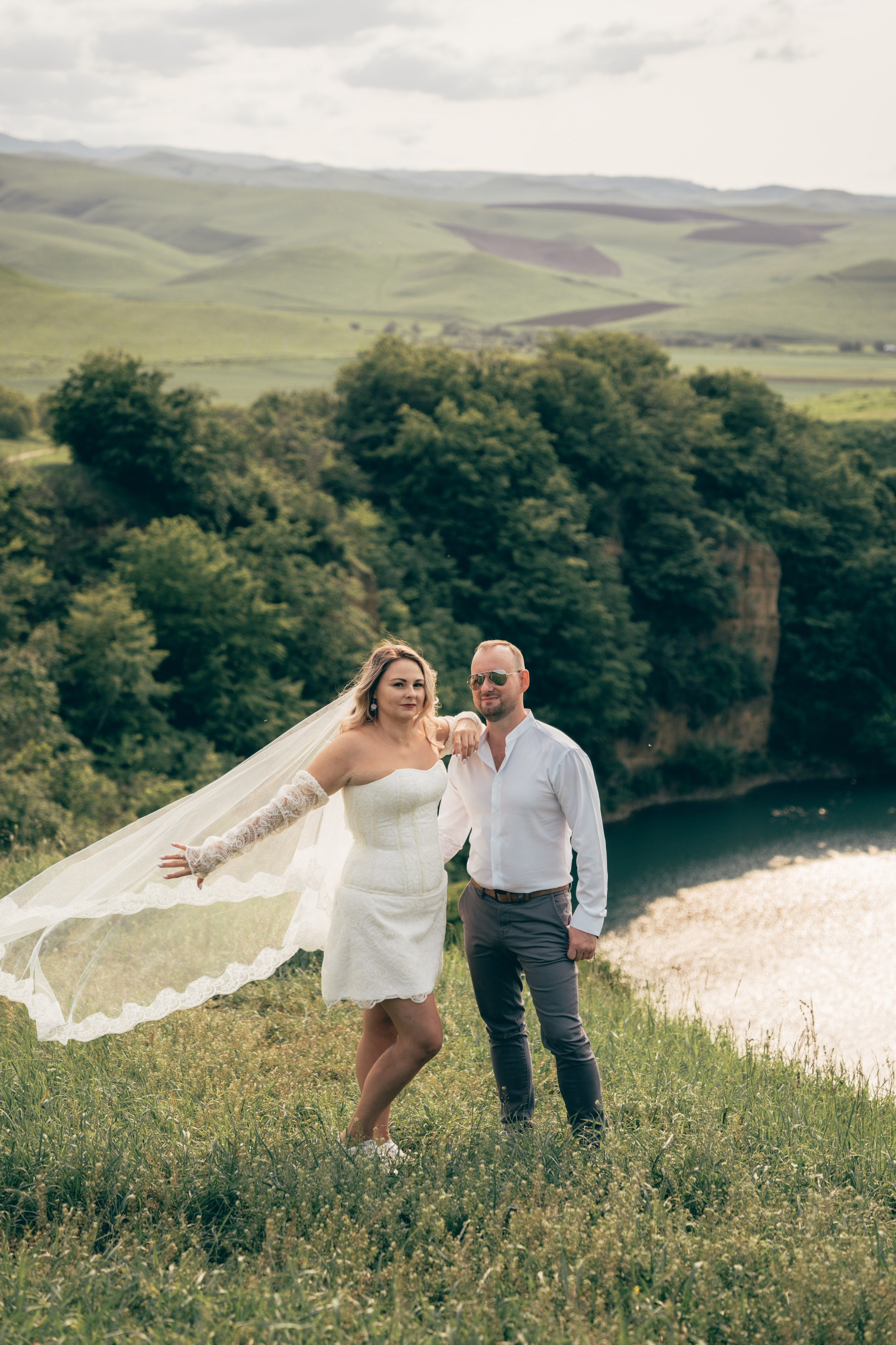 Съемка для брендов одежды КМВ Пятигорск, Железноводск, Ессентуки, Кисловодск Архыз Домбай Фотосессия. Фотограф КМВ|ГОРЫ Пятигорск Железноводск Ессентуки Кисловодск Домбай Архыз Эльбрус