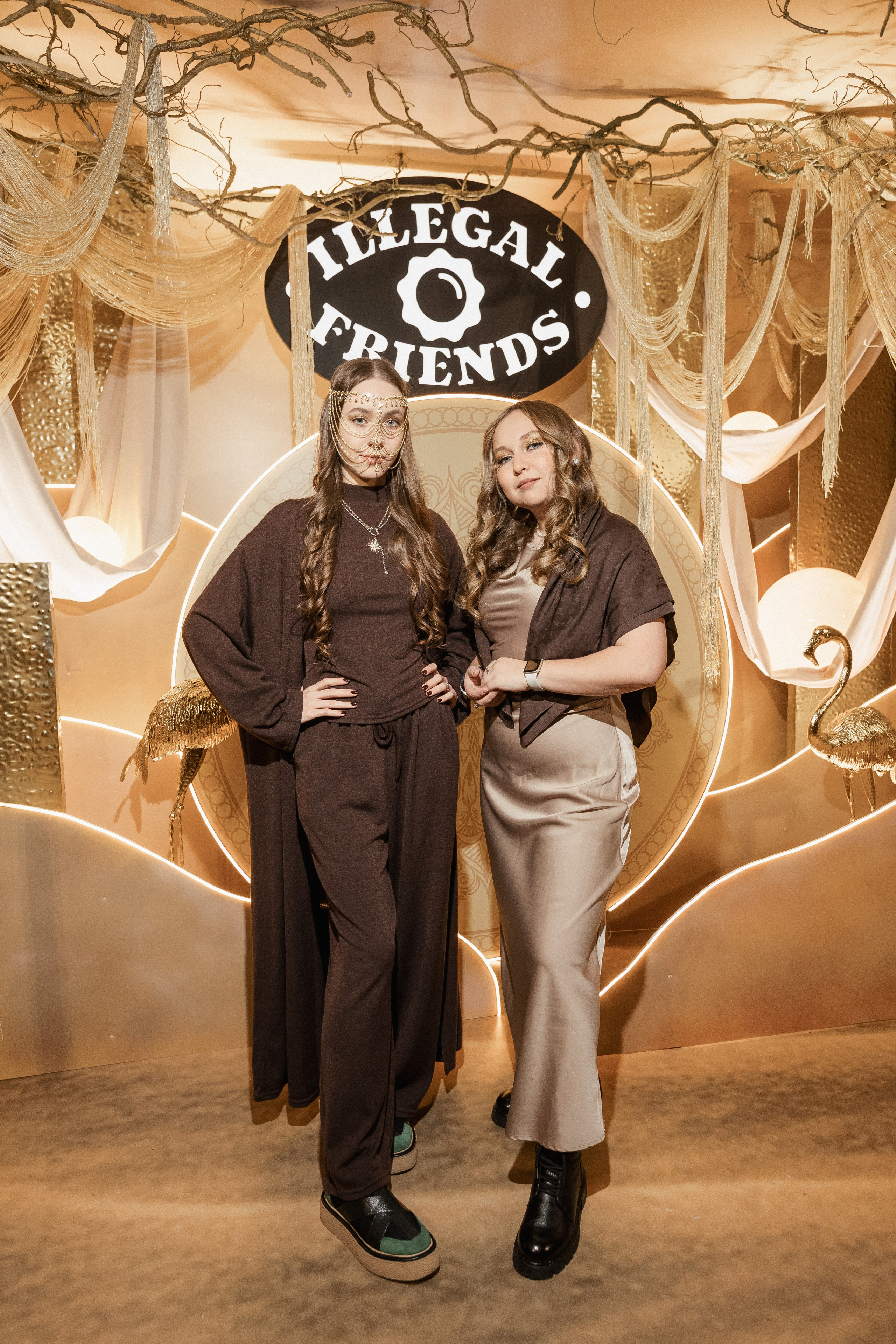 ILLEGAL FRIENDS — MIRAGE [PART I]. СВОИ. ФОТООТЧЕТЫ-СОБЫТИЯ-МЕСТА