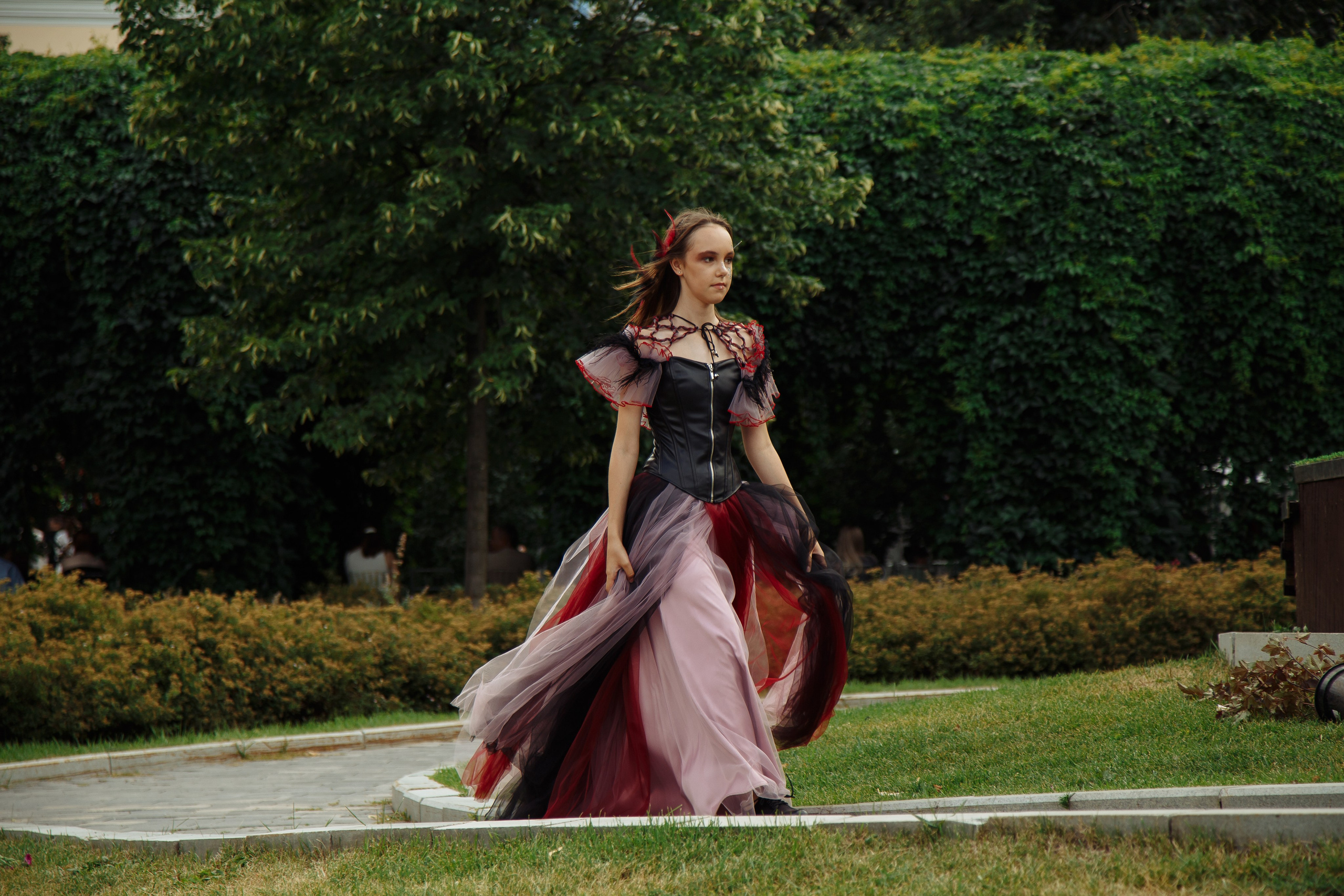 Зеленый подиум. Свадебный Семейный Репортажный фотограф в Москве