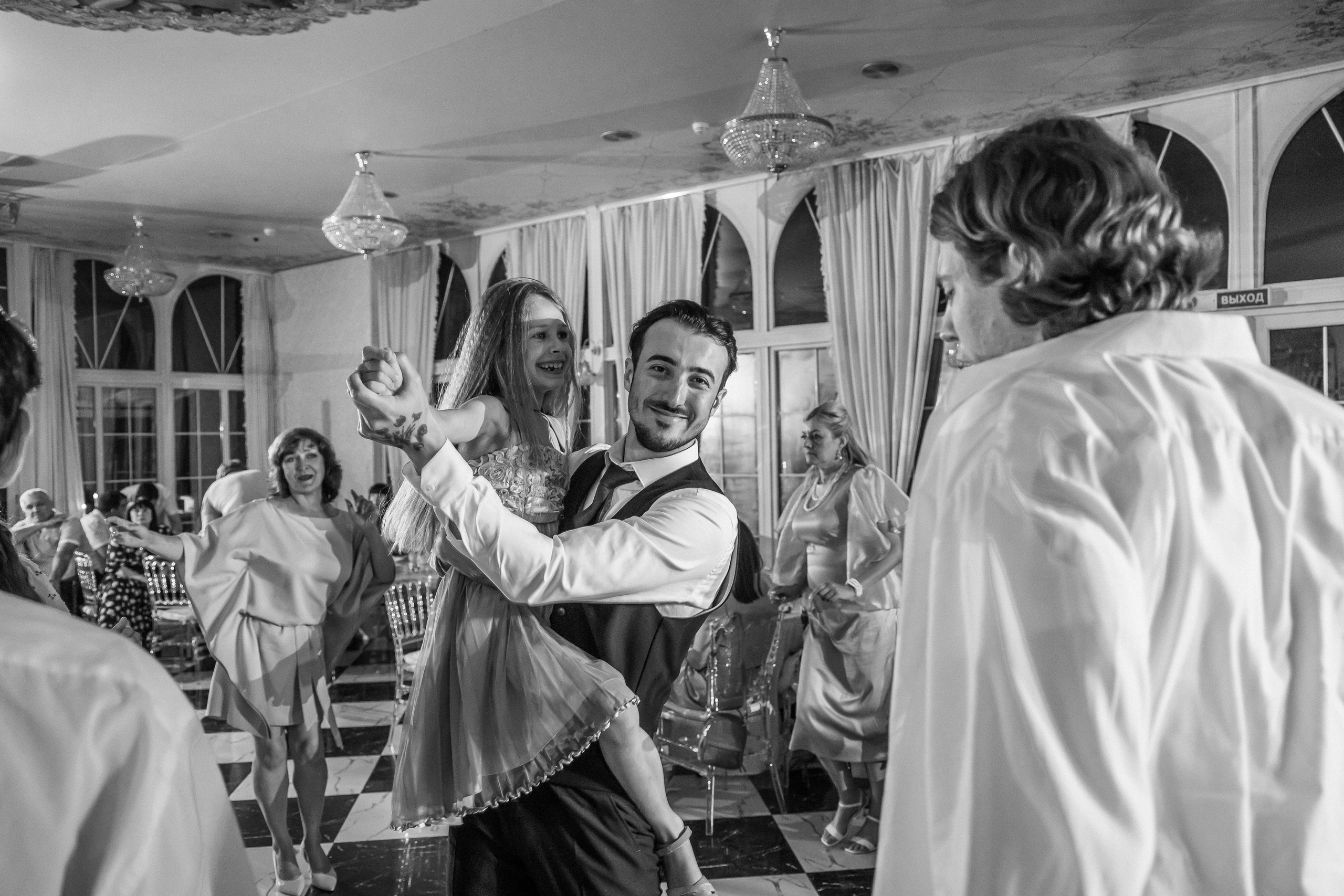 Свадебный день Лины и Роберта. Свадебная фотография. Арина Рубах