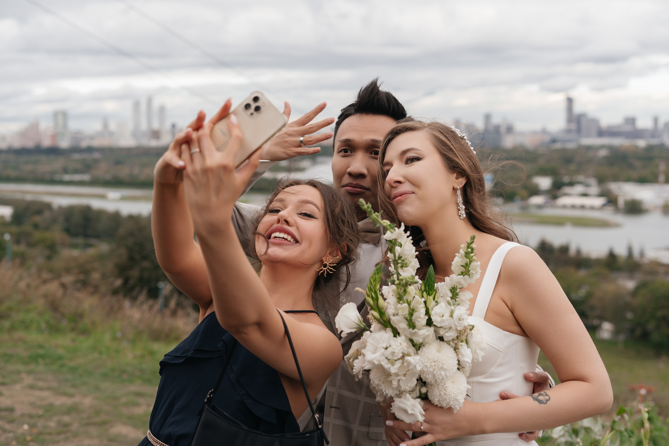Вьет и Рената. Свадебный фотограф в Москве