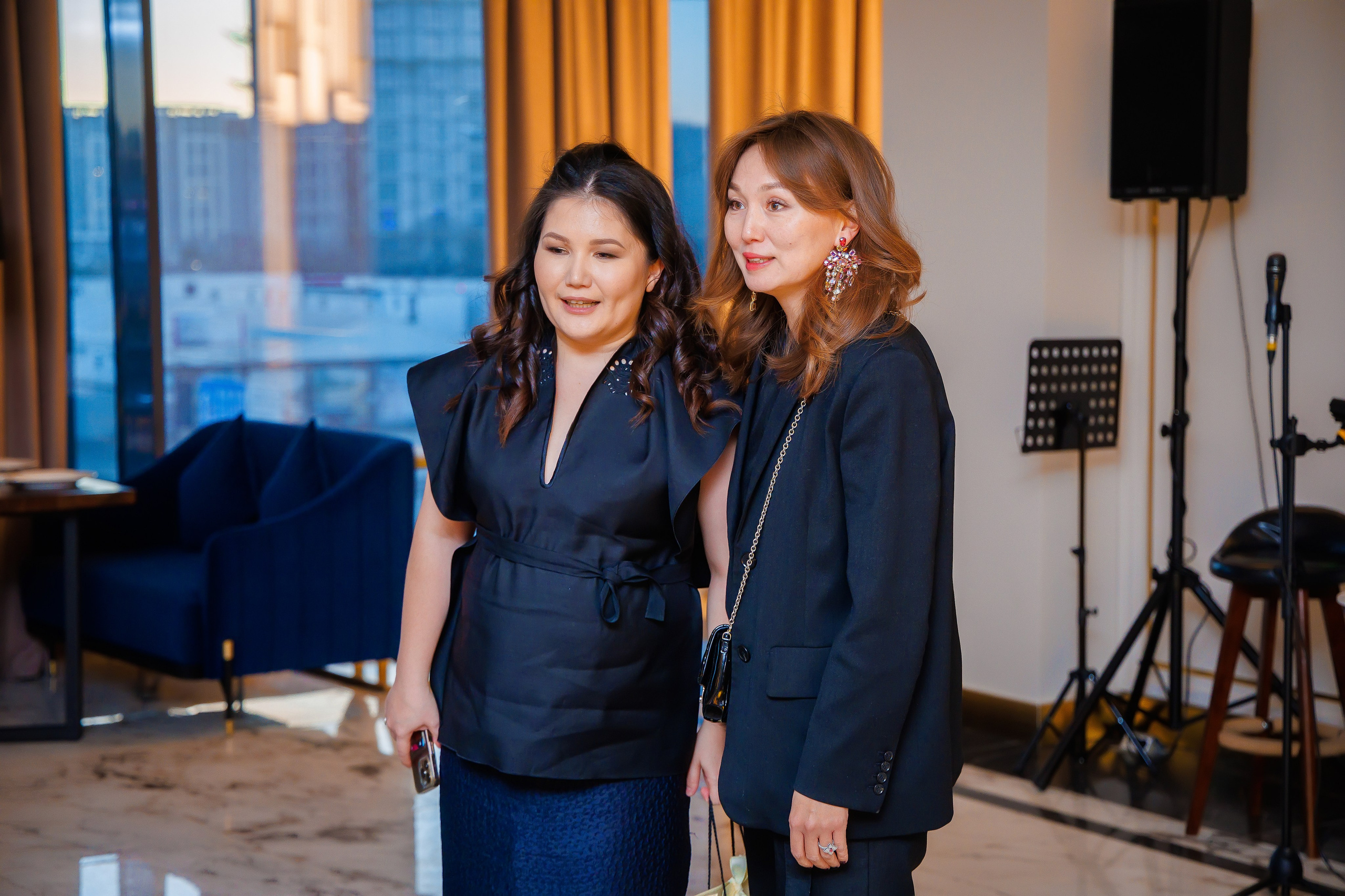 Мероприятие в заведении. Семейный и Свадебный фотограф в Астане Александр Астапов